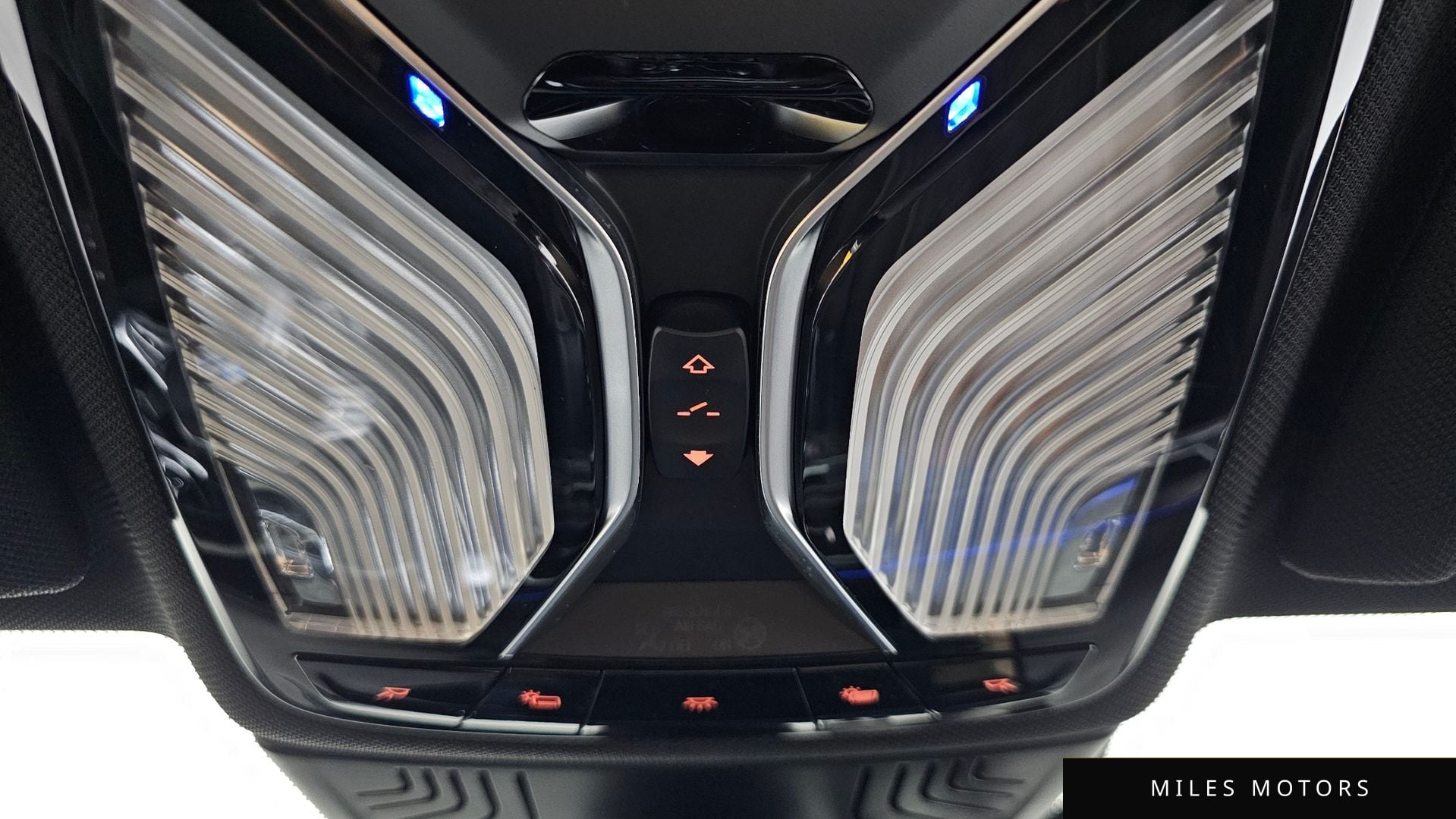 BMW 7 Series (G11) 2020 — миниатюра 23