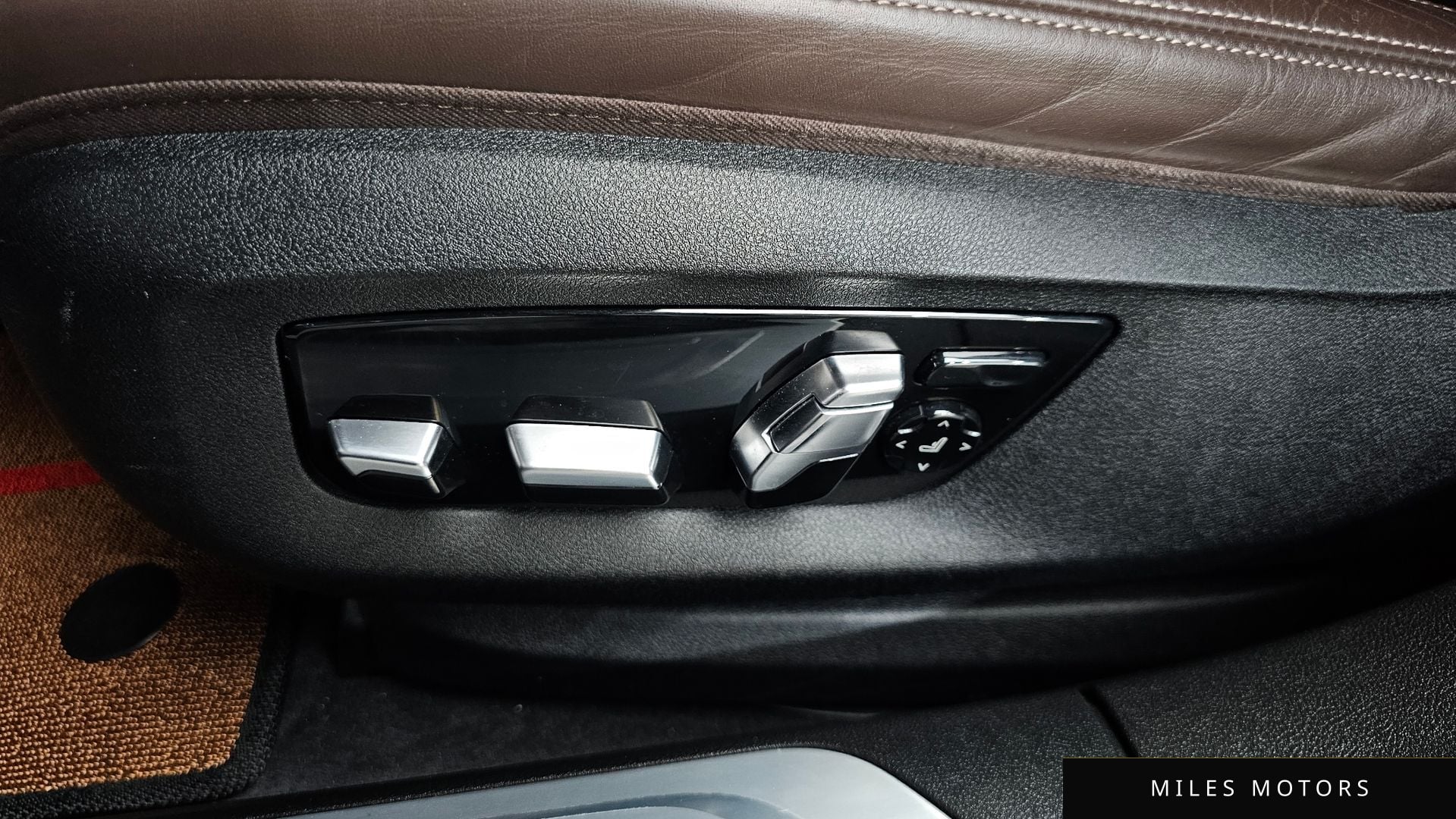 BMW 7 Series (G11) 2020 — миниатюра 31