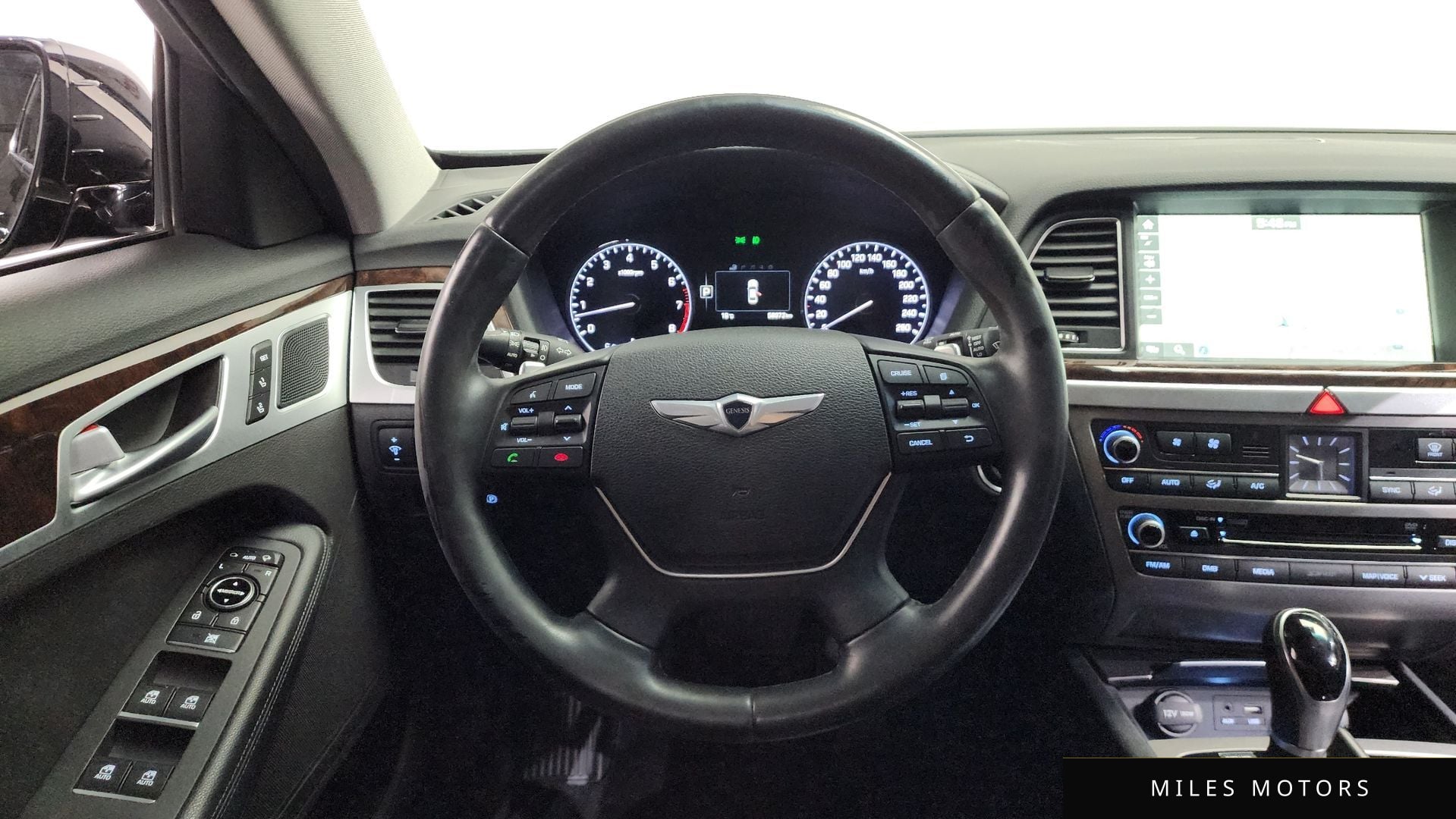 Hyundai 제네시스 DH 2014 — миниатюра 18