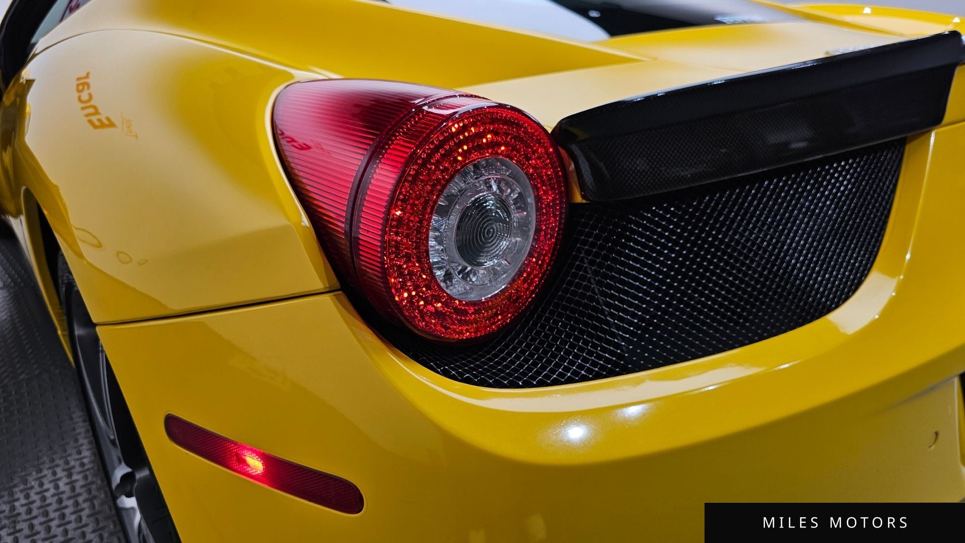 Ferrari 458 2014 — миниатюра 8
