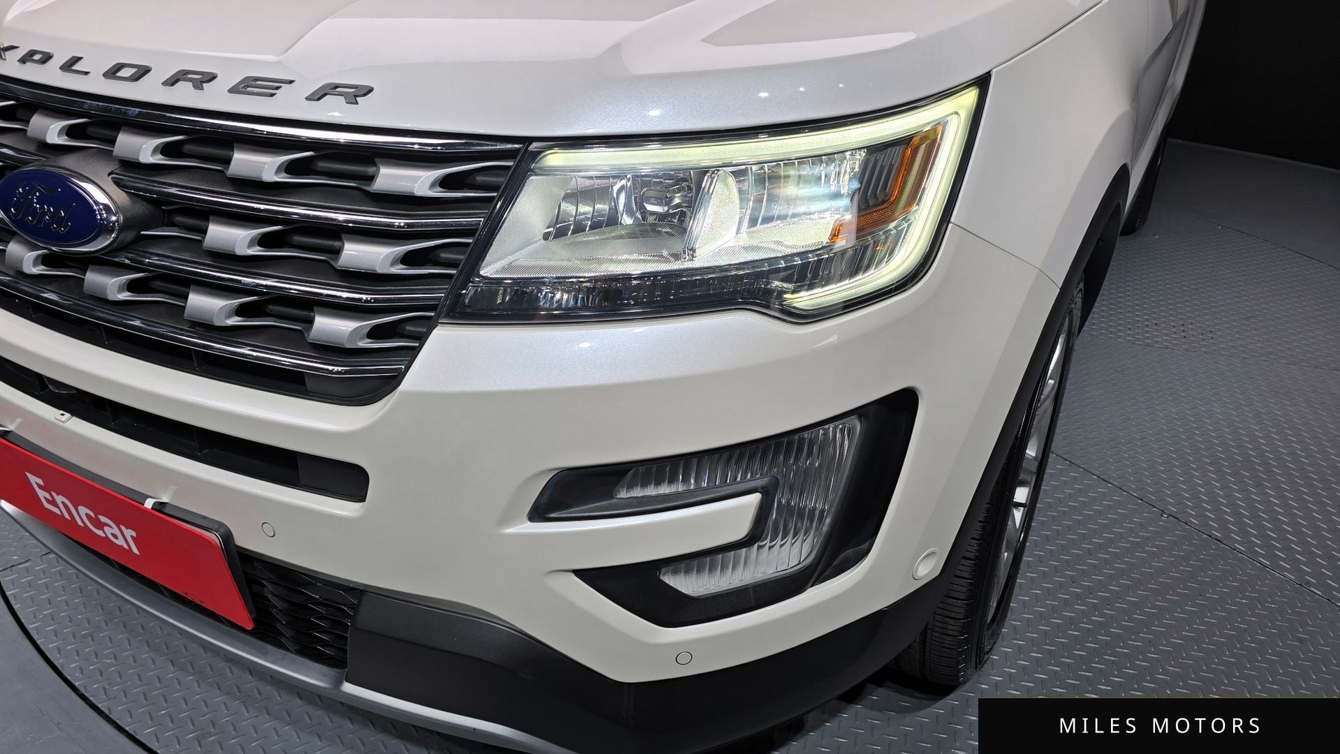 Ford Explorer 2017 — миниатюра 8