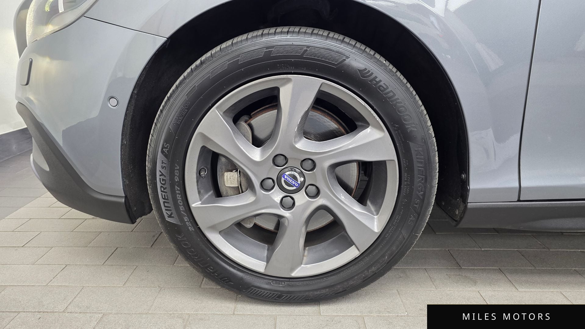 Volvo V40 크로스컨트리 2016 — миниатюра 5