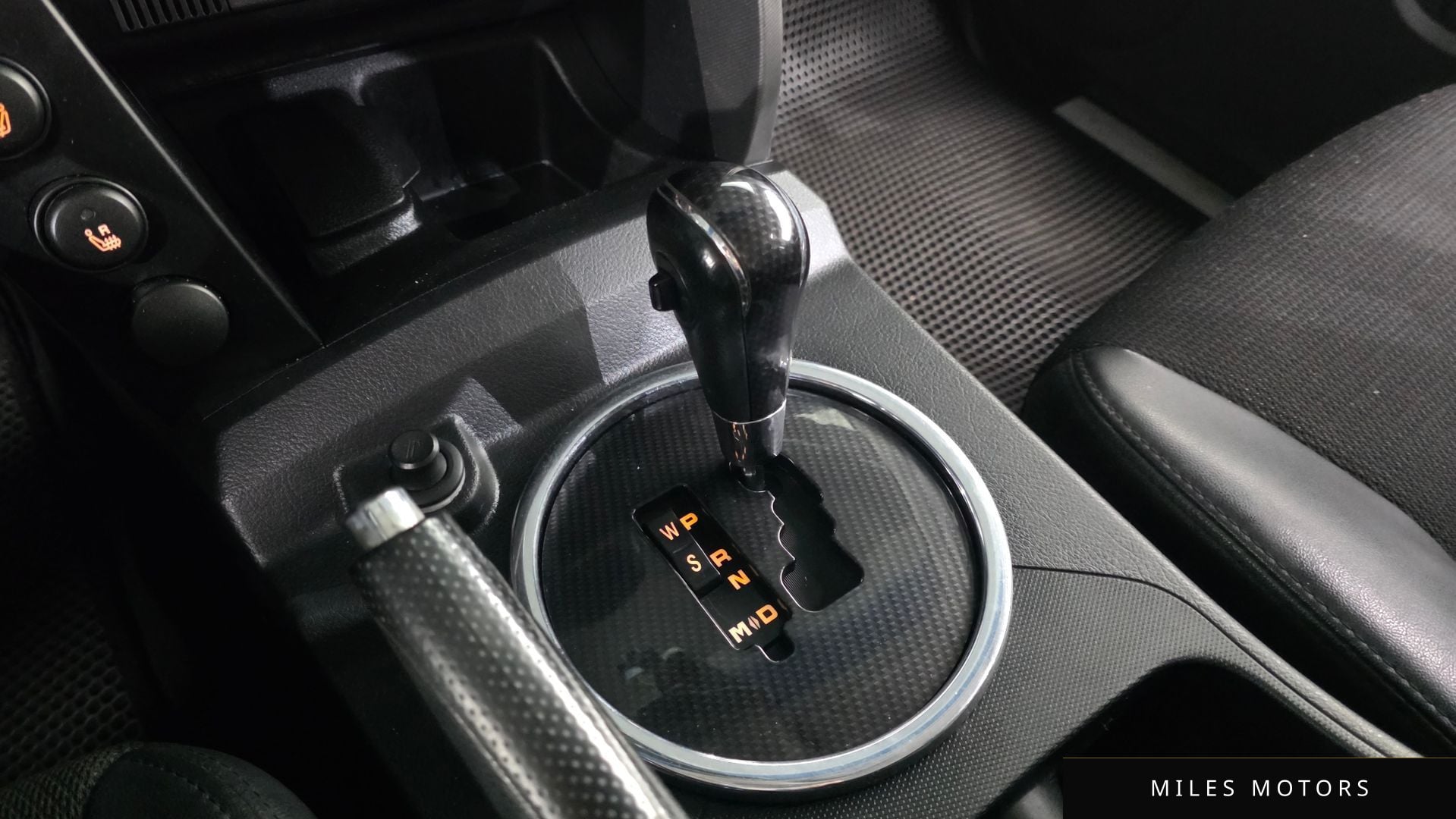 KG Mobility KORANDO 2014 — миниатюра 9