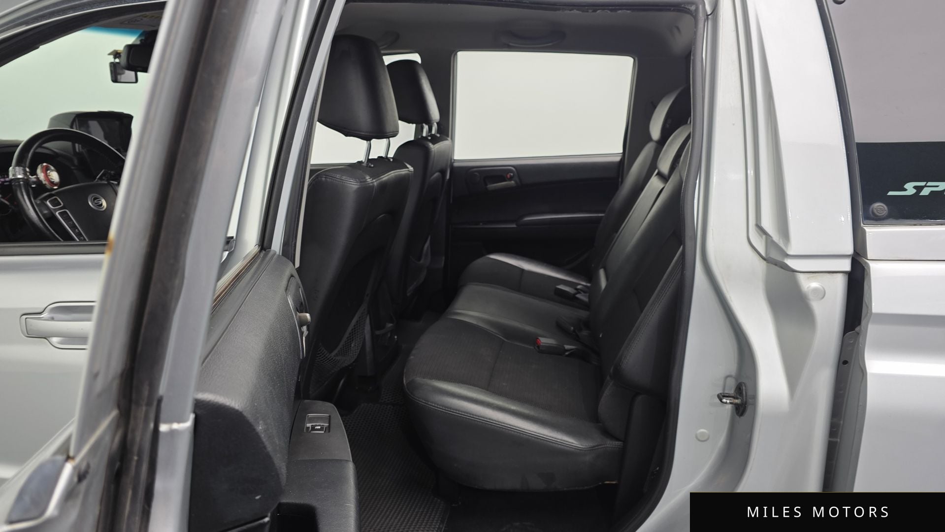 KG Mobility KORANDO 2014 — миниатюра 12