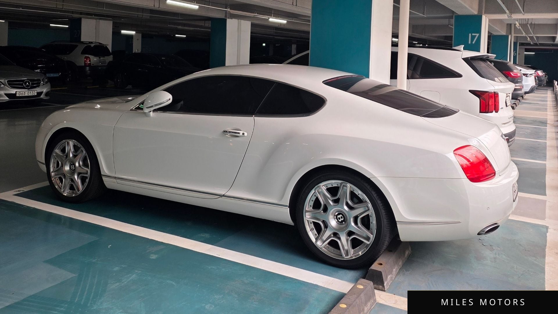 Bentley Continental GT 2010 — миниатюра 3