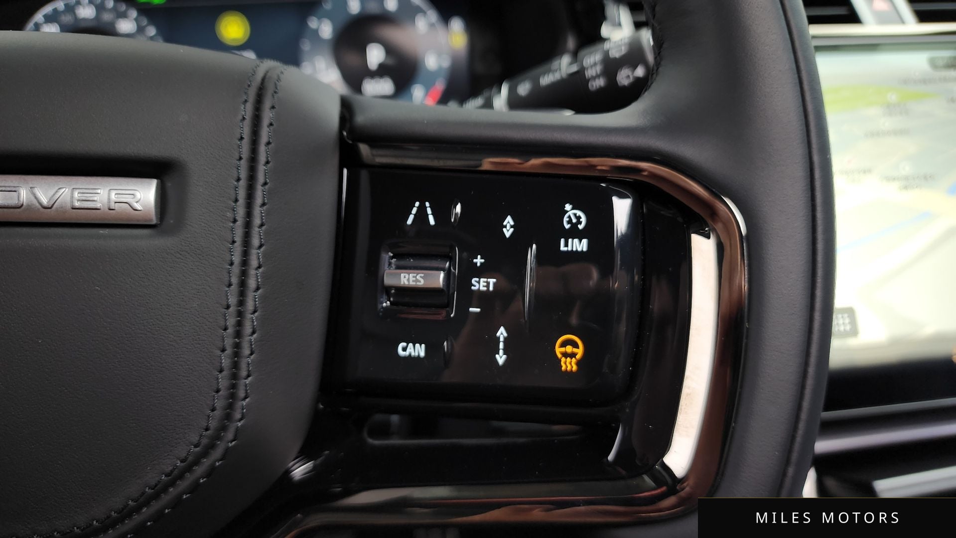 Land Rover 레인지로버 벨라 2026 — миниатюра 24