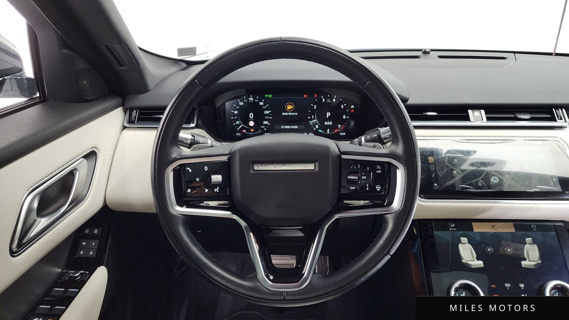 Land Rover 레인지로버 벨라 2022 — миниатюра 18