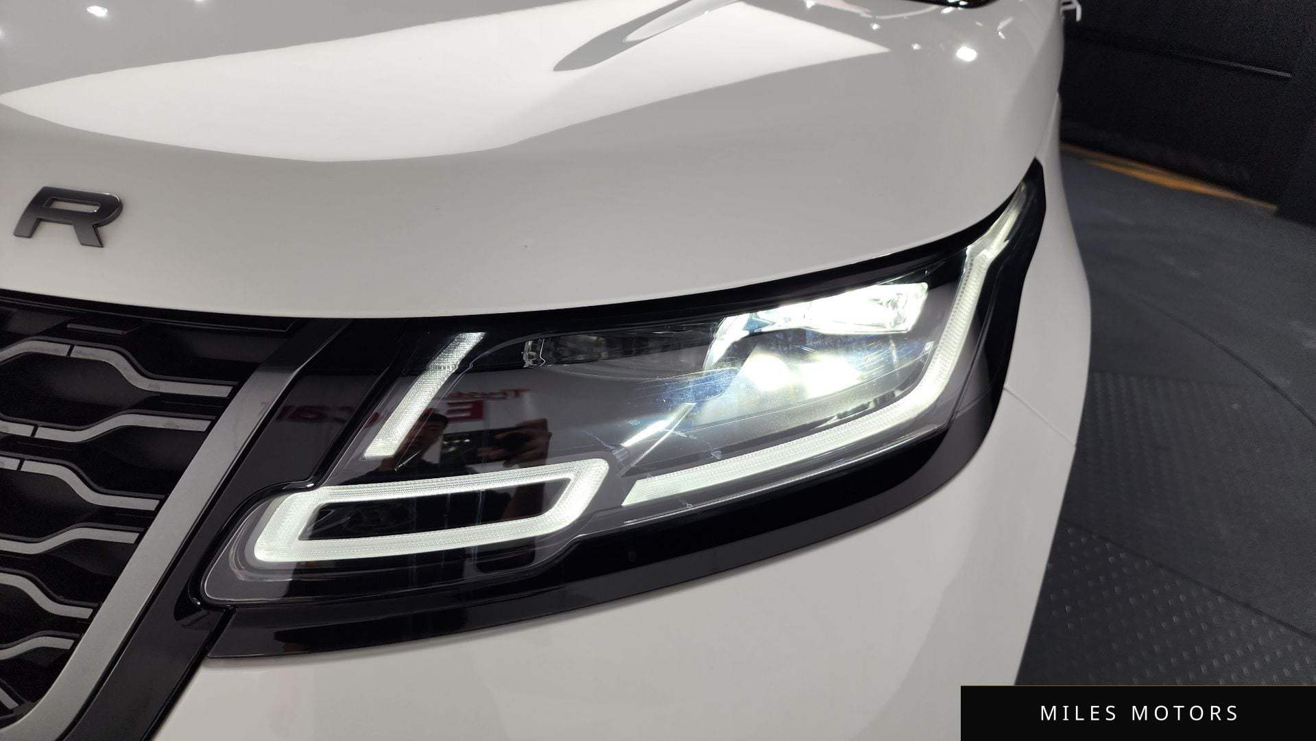 Land Rover 레인지로버 벨라 2022 — миниатюра 7