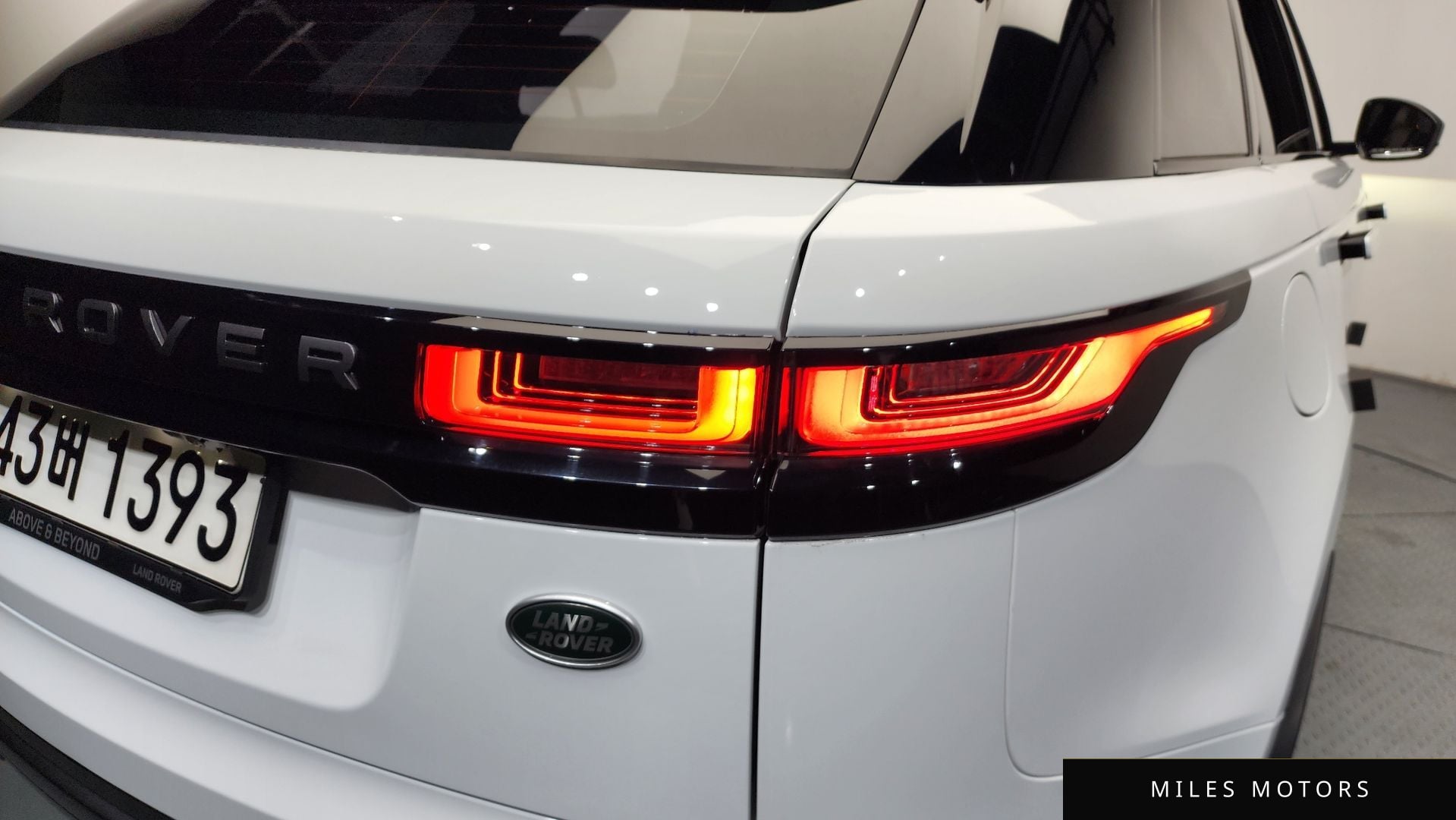 Land Rover 레인지로버 벨라 2022 — миниатюра 8