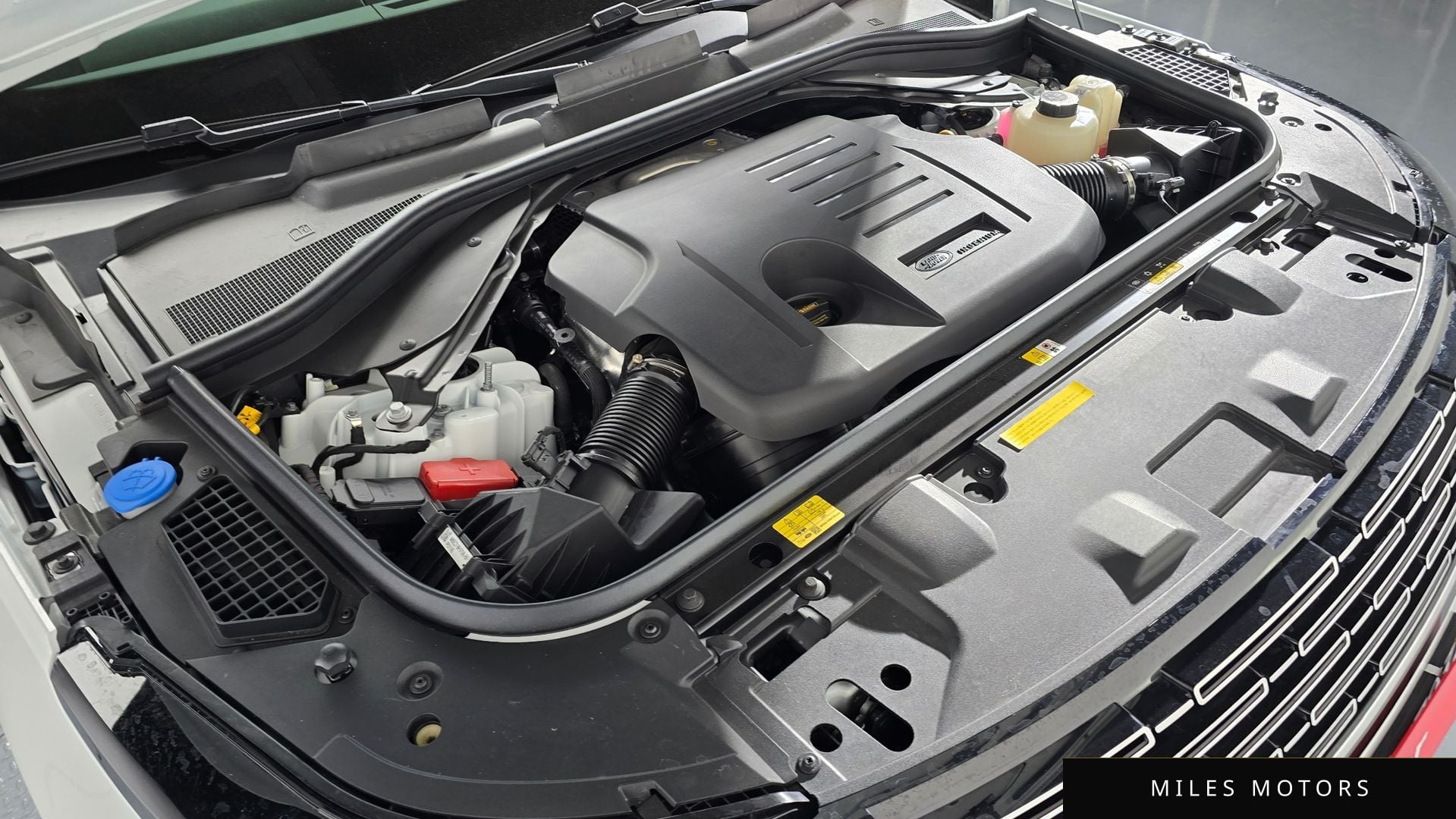 Land Rover 레인지로버 2025 — миниатюра 5