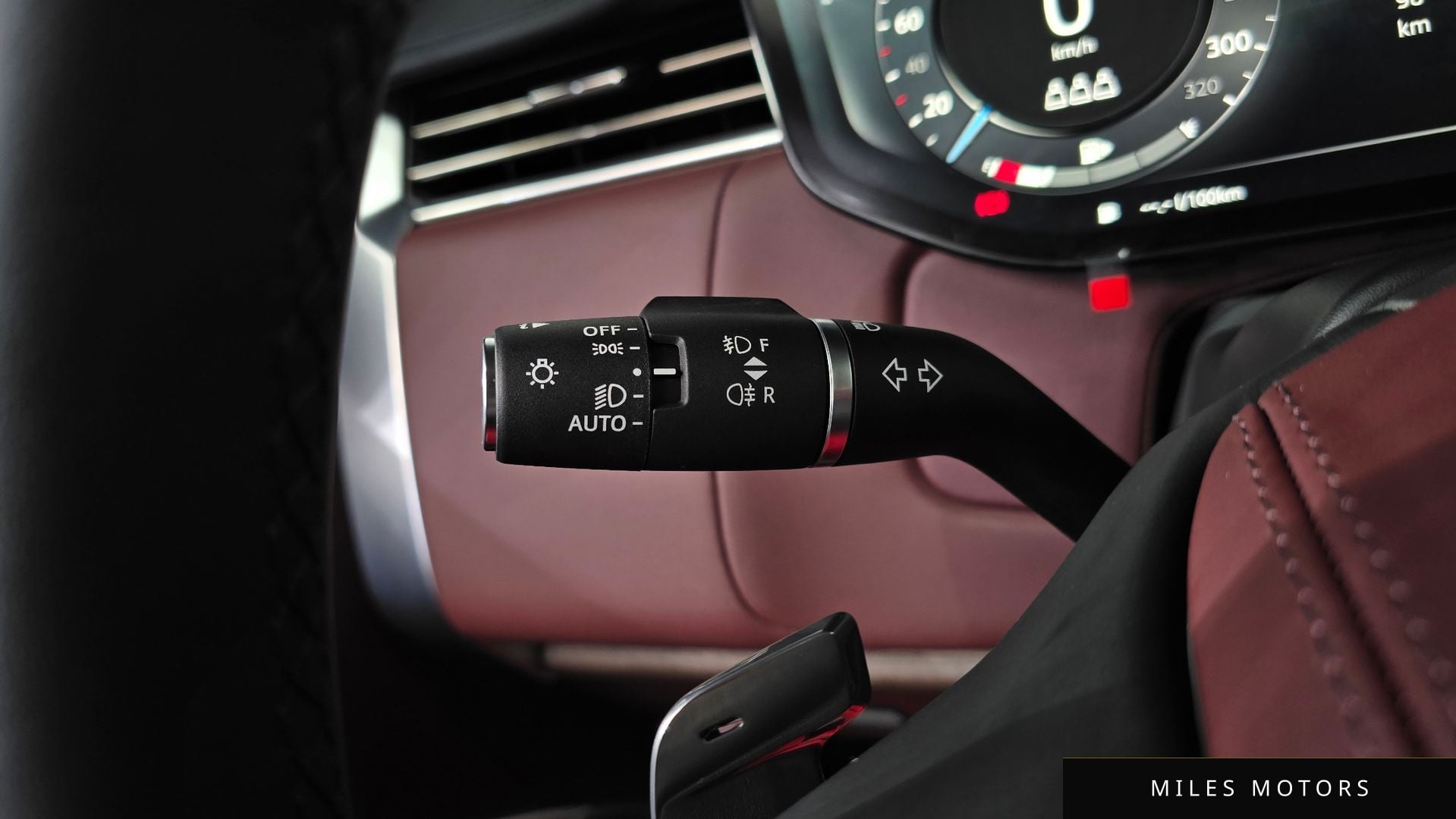 Land Rover 레인지로버 2025 — миниатюра 37