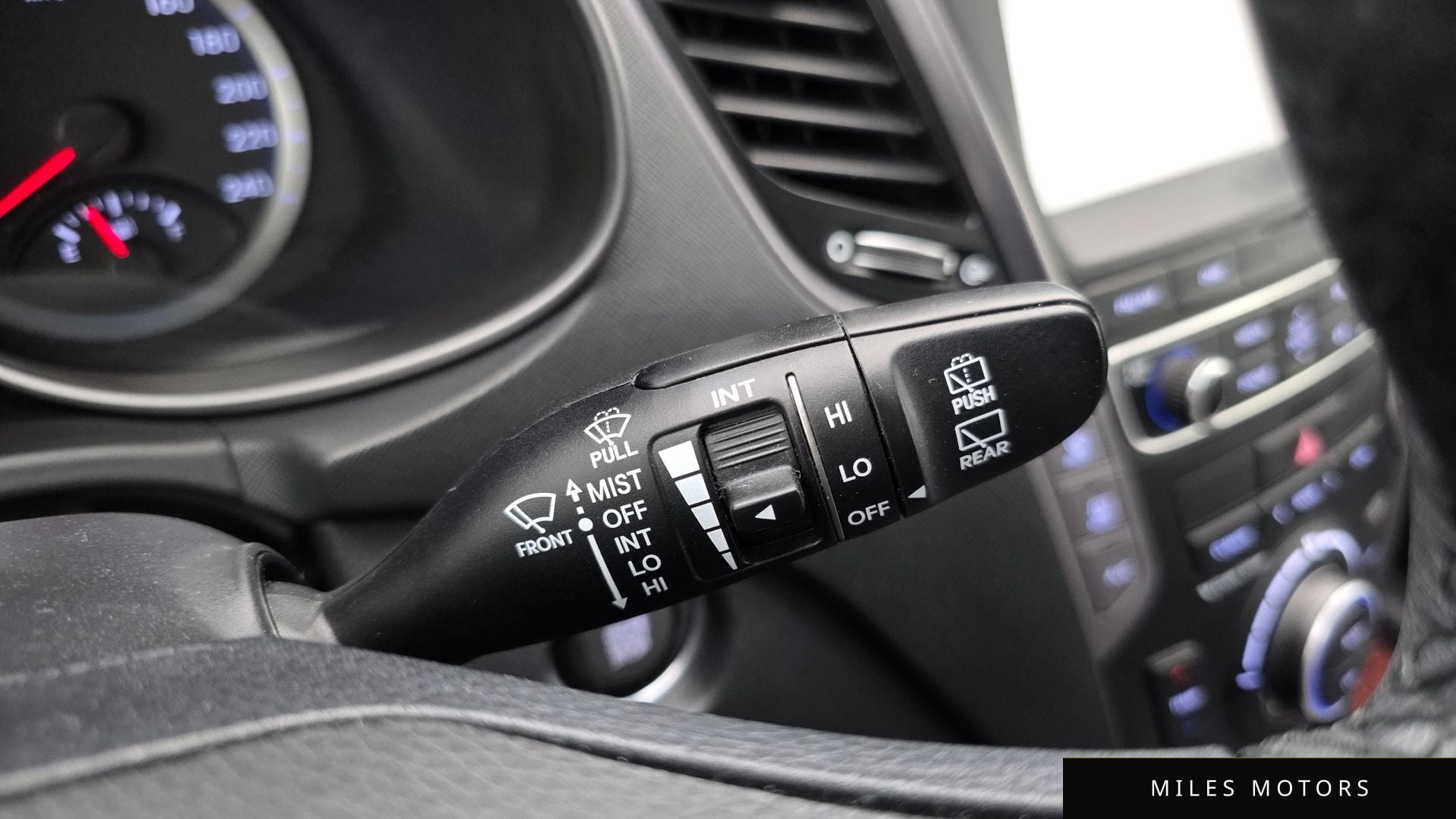 Hyundai Santafe 2015 — миниатюра 25