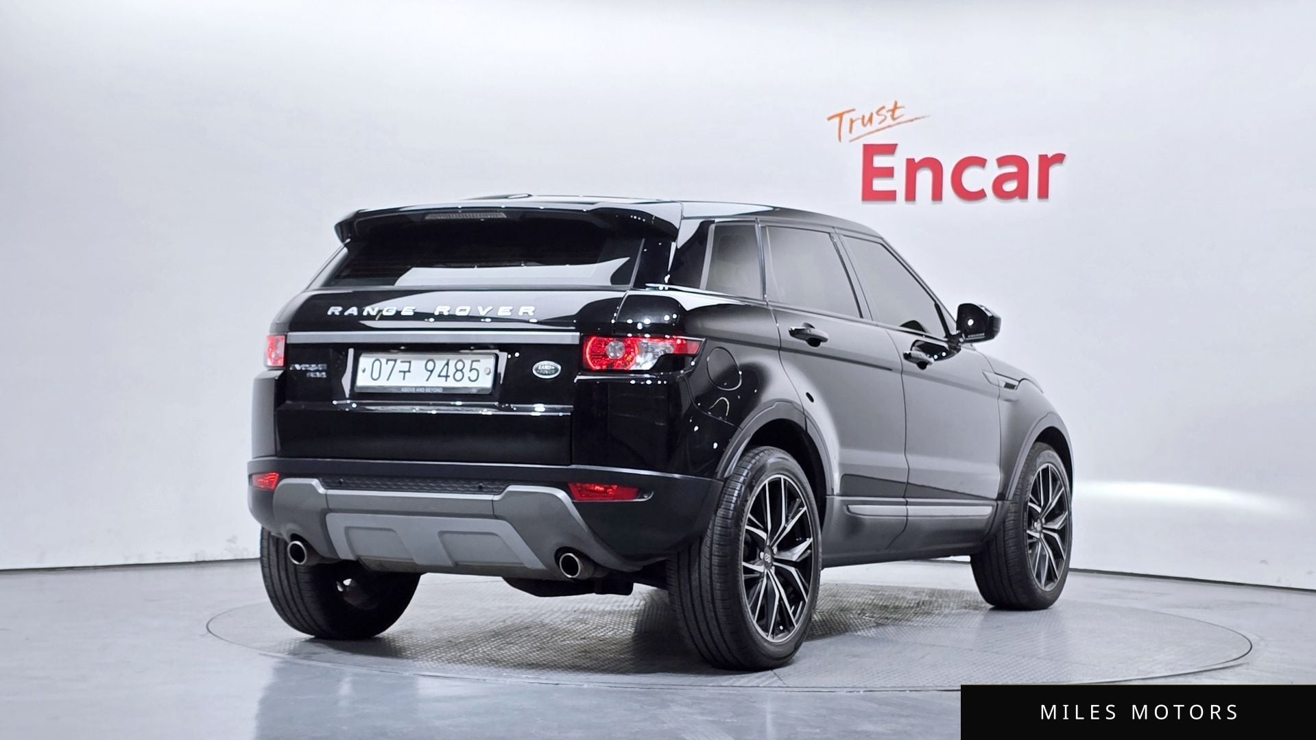 Land Rover Range Rover Evoque 2015 — миниатюра 2
