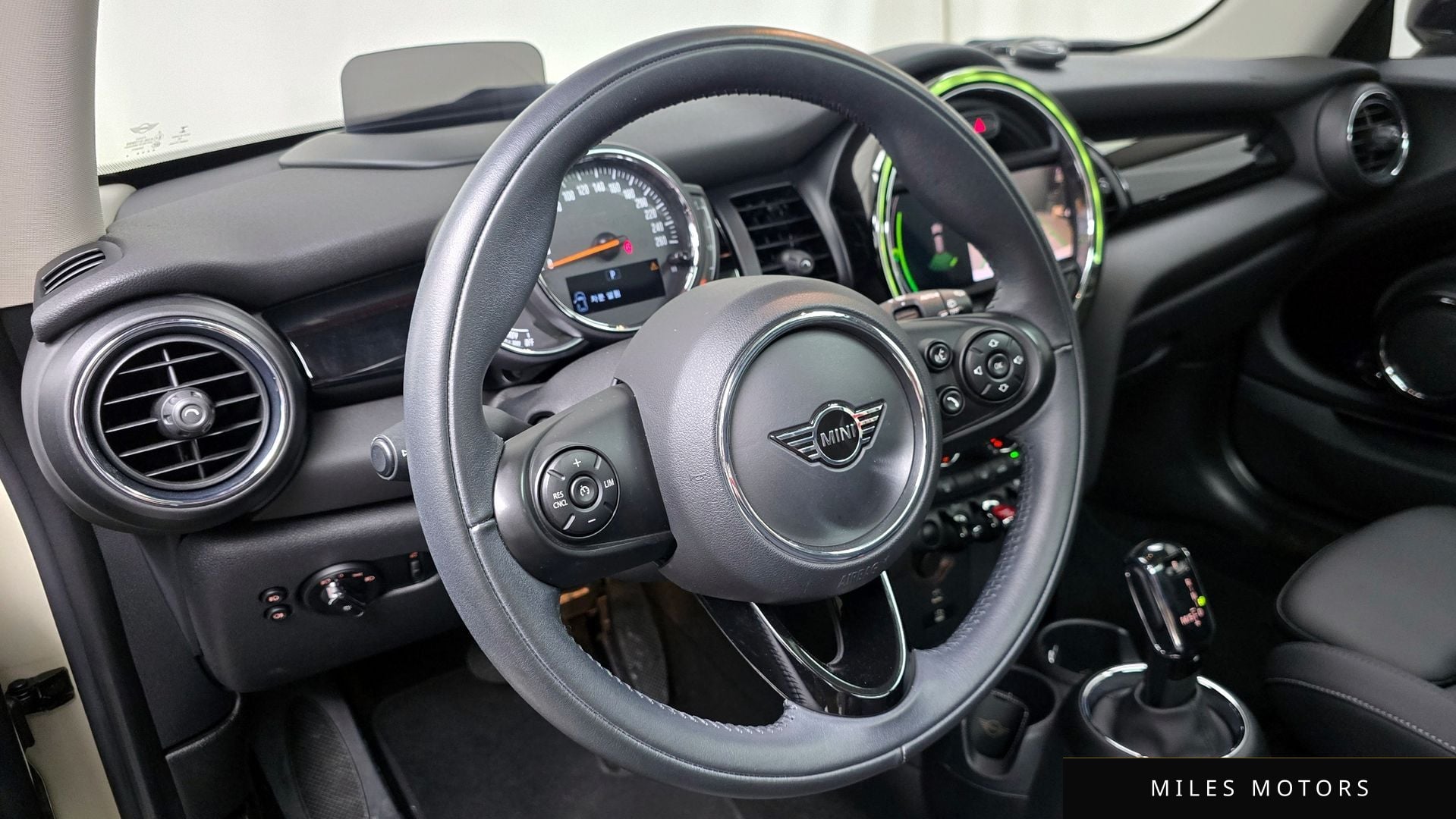 MINI 쿠퍼 2020 — миниатюра 19