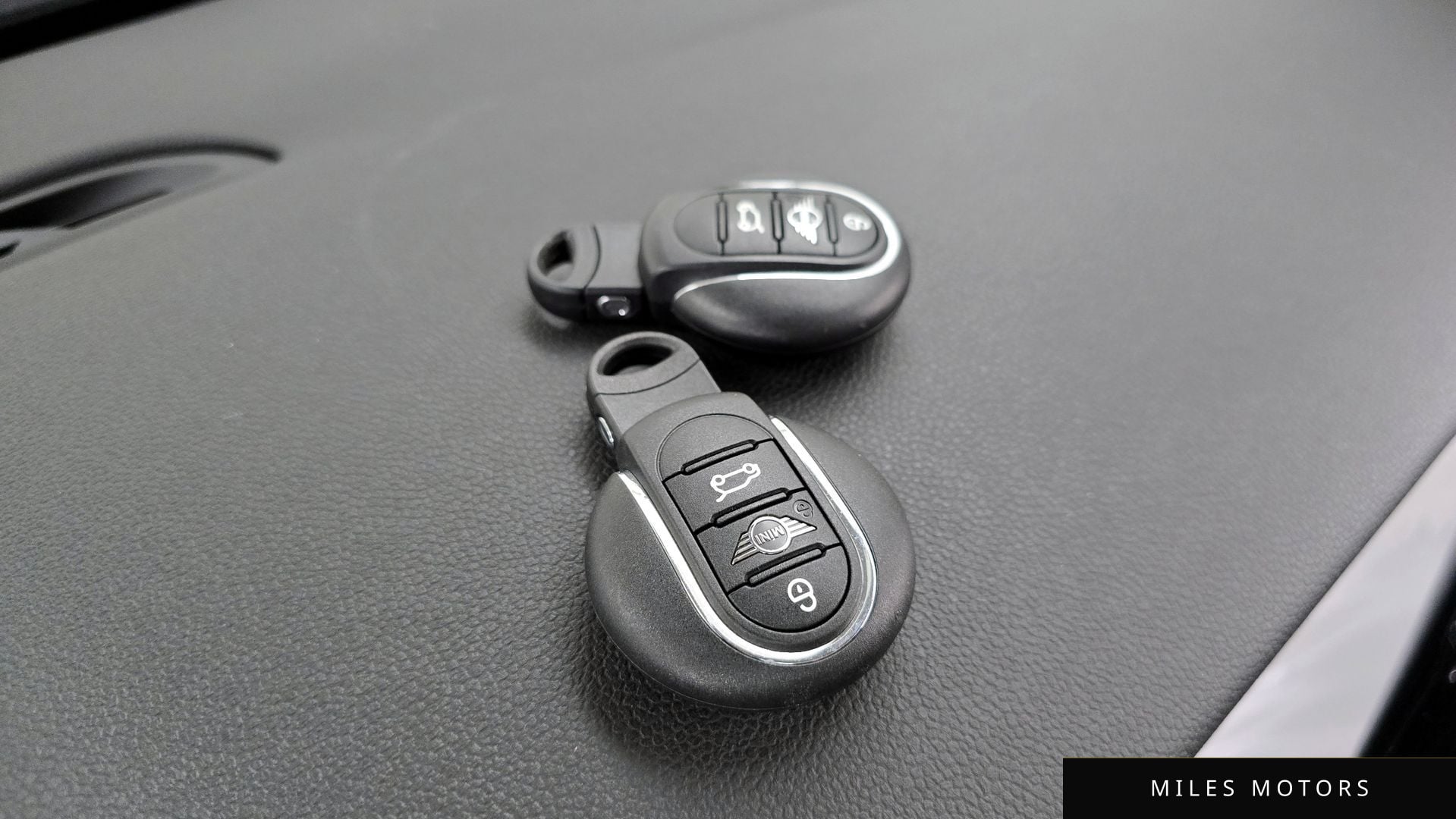 MINI 쿠퍼 2020 — миниатюра 25