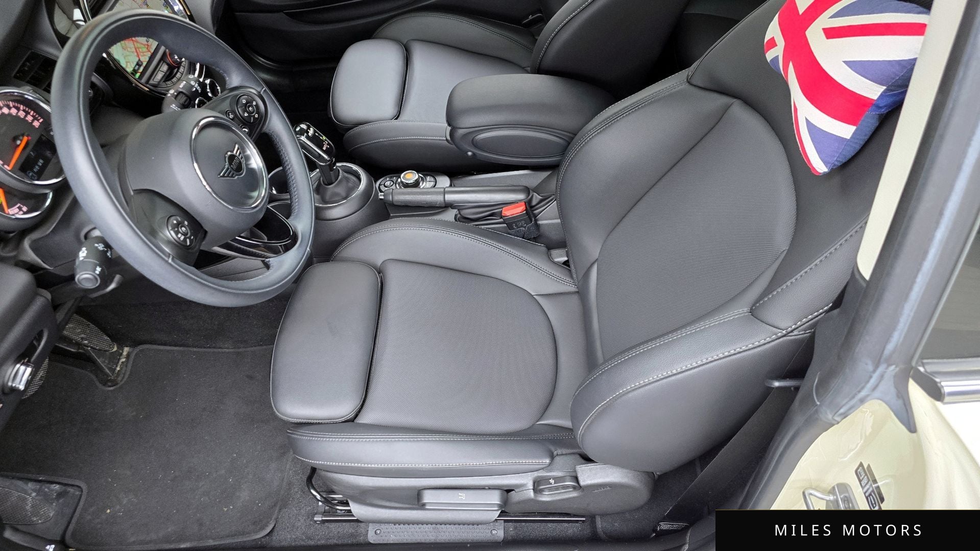 MINI 쿠퍼 2020 — миниатюра 15
