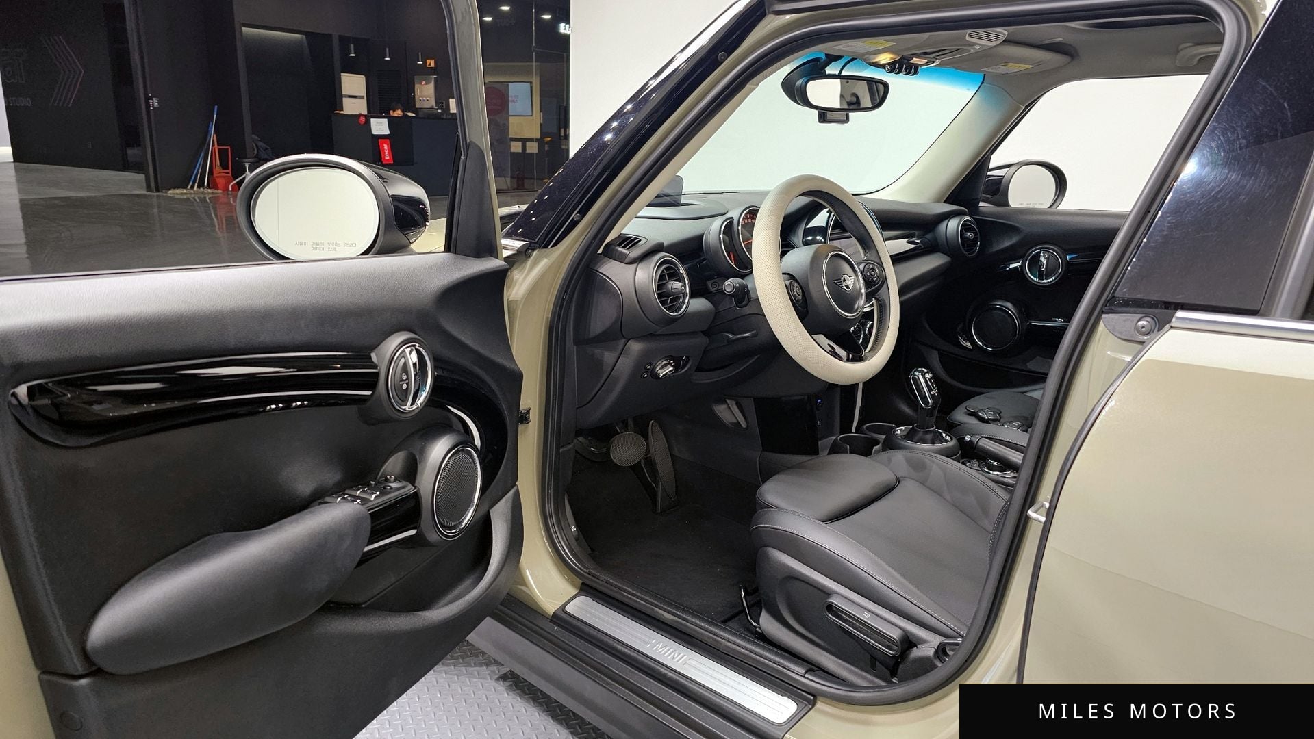 MINI 쿠퍼 2020 — миниатюра 10