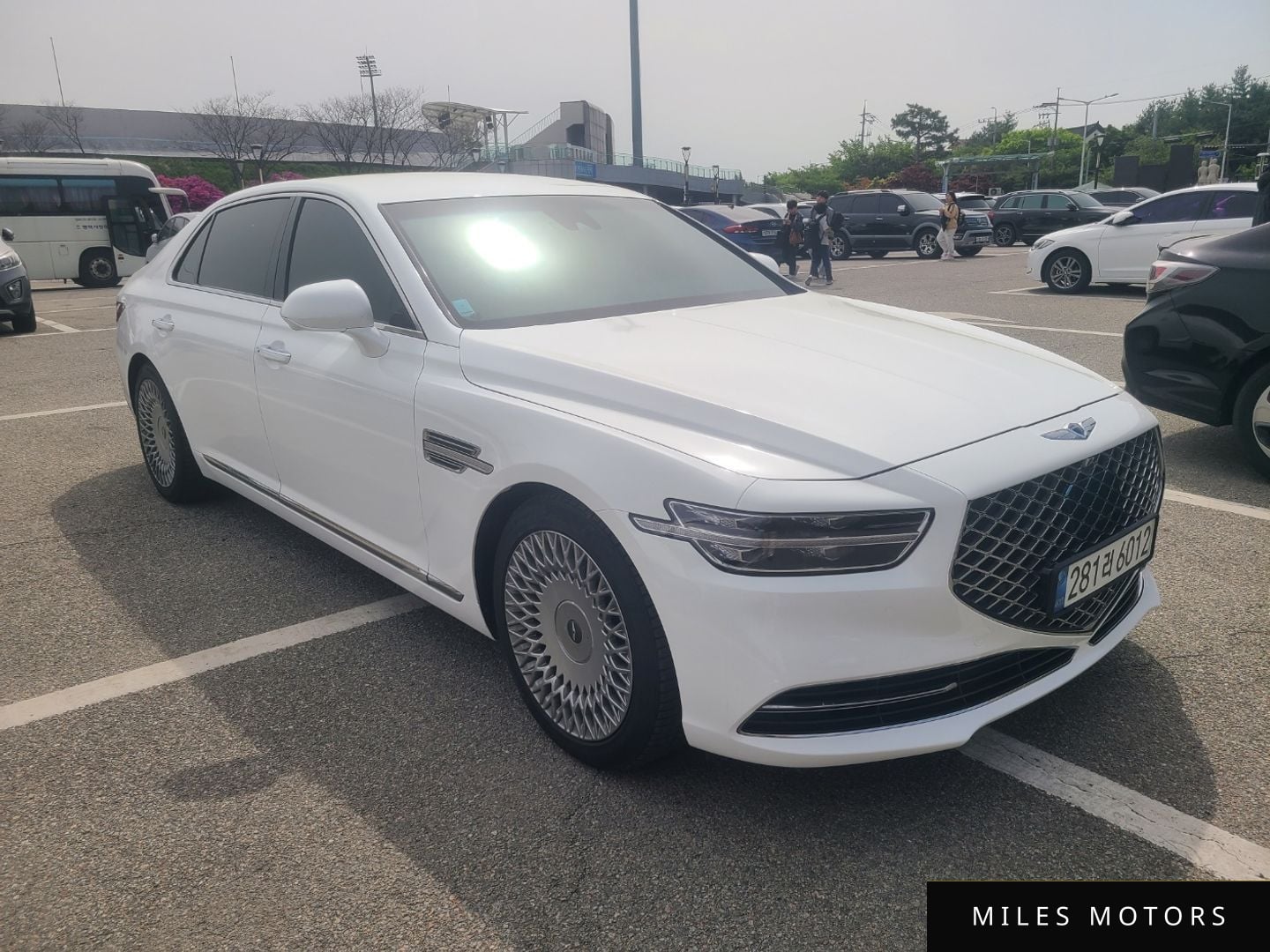 Genesis G90 2019 — миниатюра 2