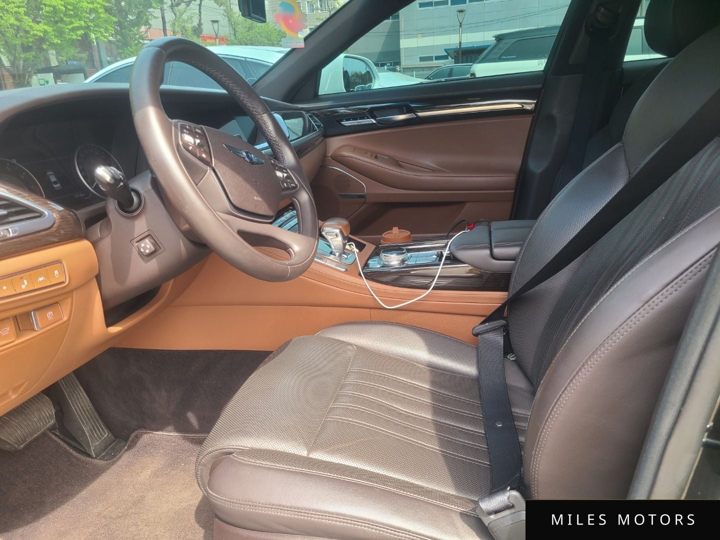 Genesis G90 2019 — миниатюра 9