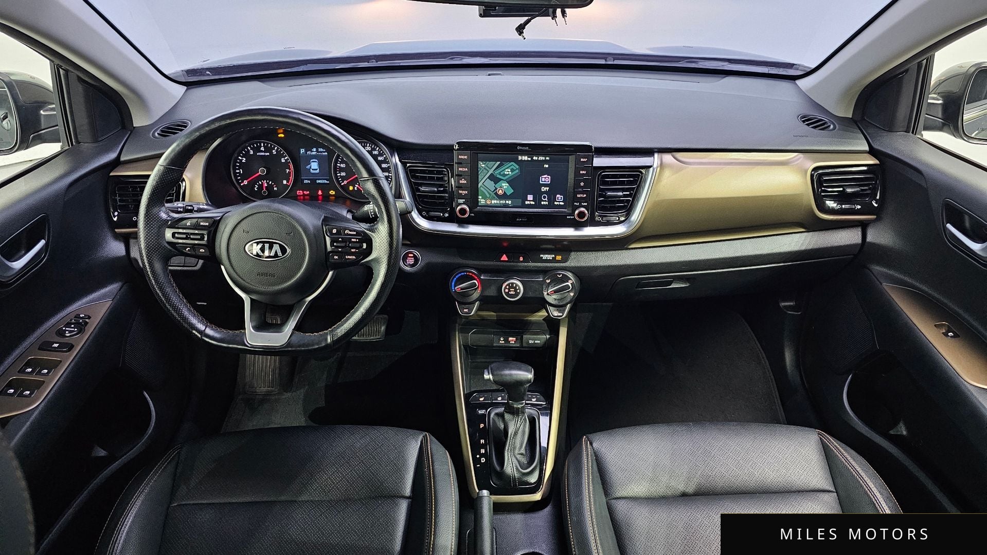 Kia Stonic 2019 — миниатюра 10