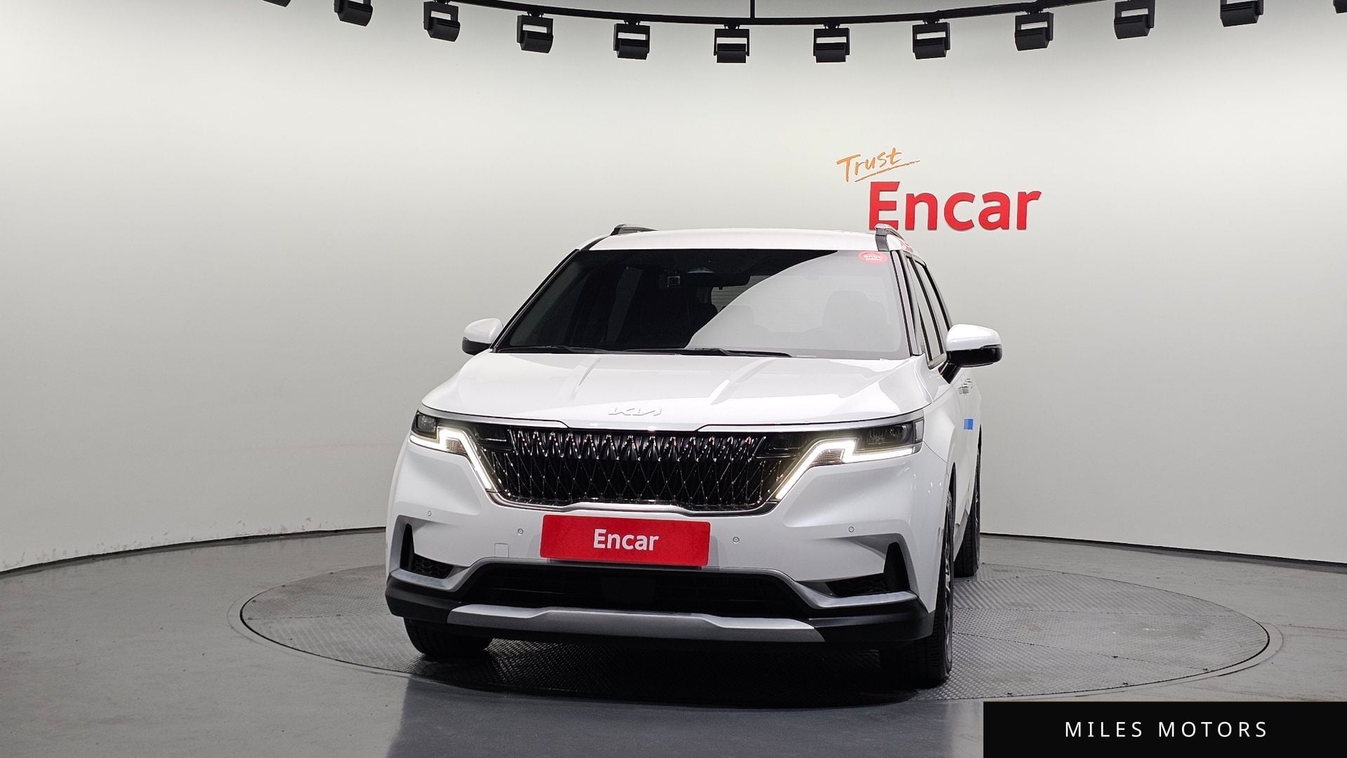 Kia Carnival 2023 — миниатюра 3