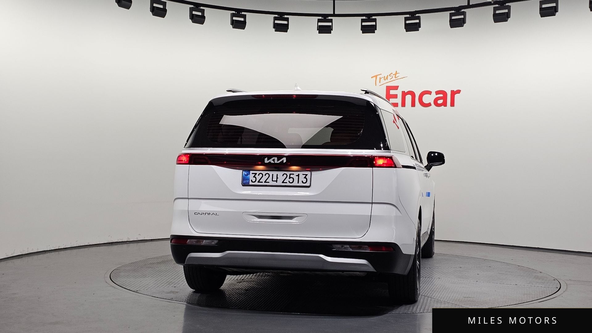 Kia Carnival 2023 — миниатюра 4