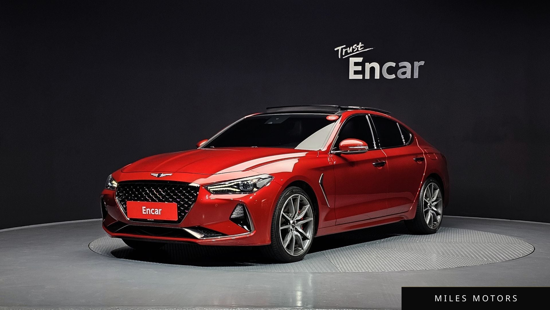 Genesis G70 2019 — фото 1 из 12