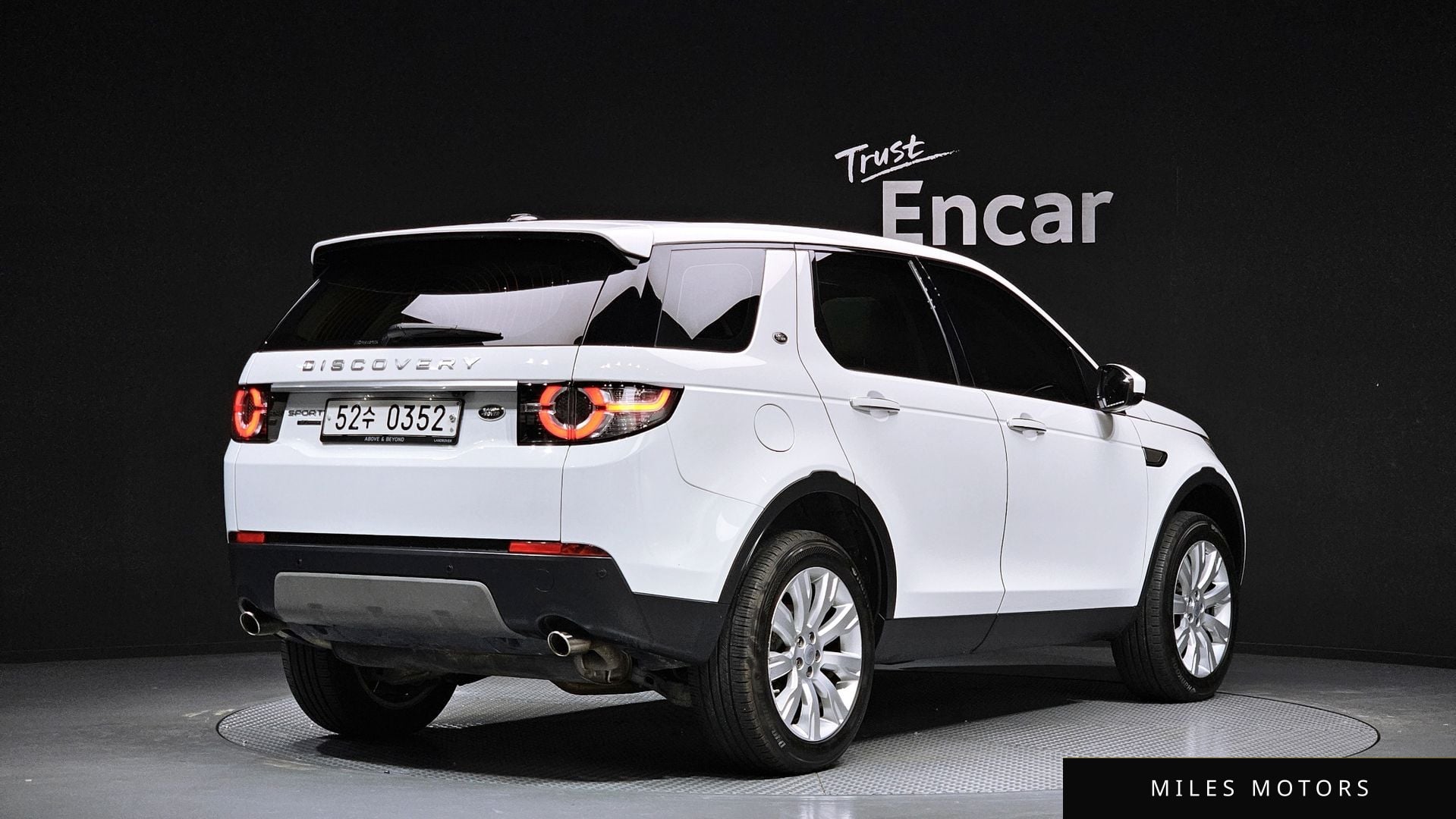 Land Rover Discovery Sport 2016 — миниатюра 2