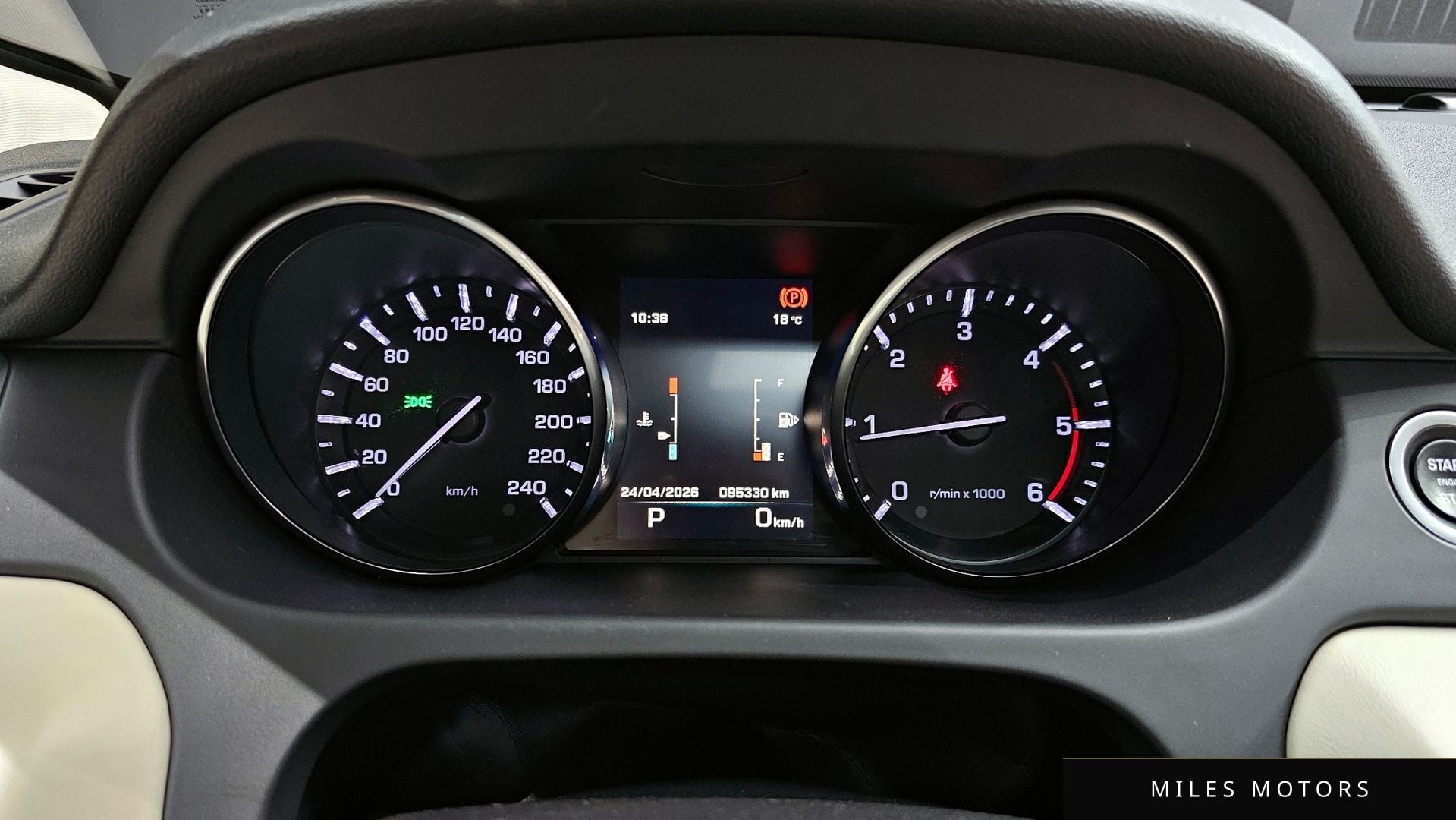 Land Rover Discovery Sport 2016 — миниатюра 8