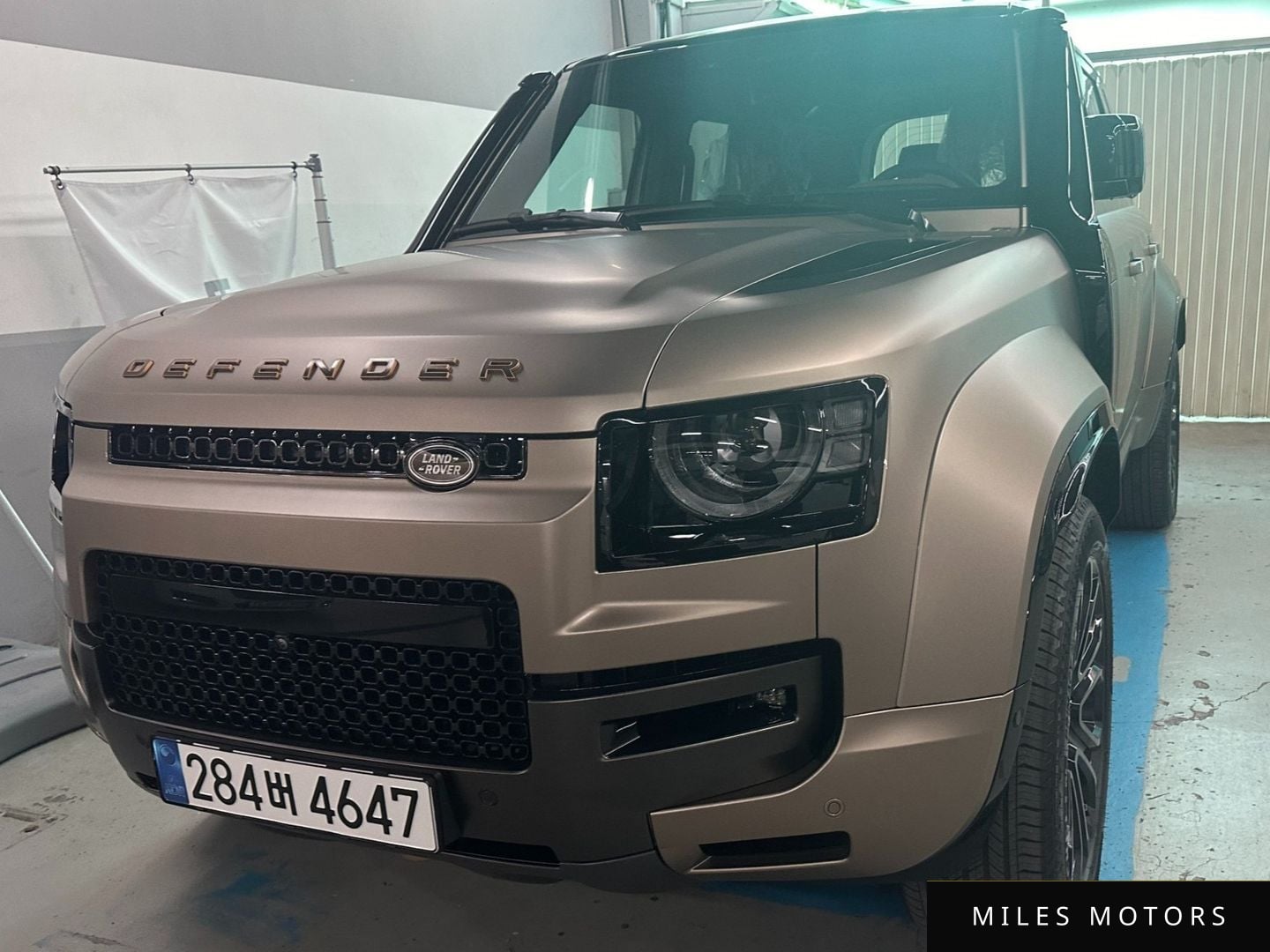 Land Rover Defender 2025 — миниатюра 6