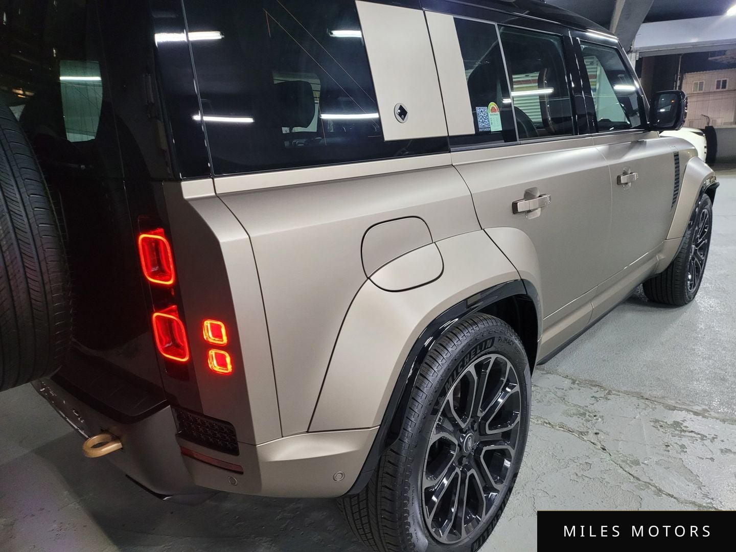 Land Rover Defender 2025 — миниатюра 8