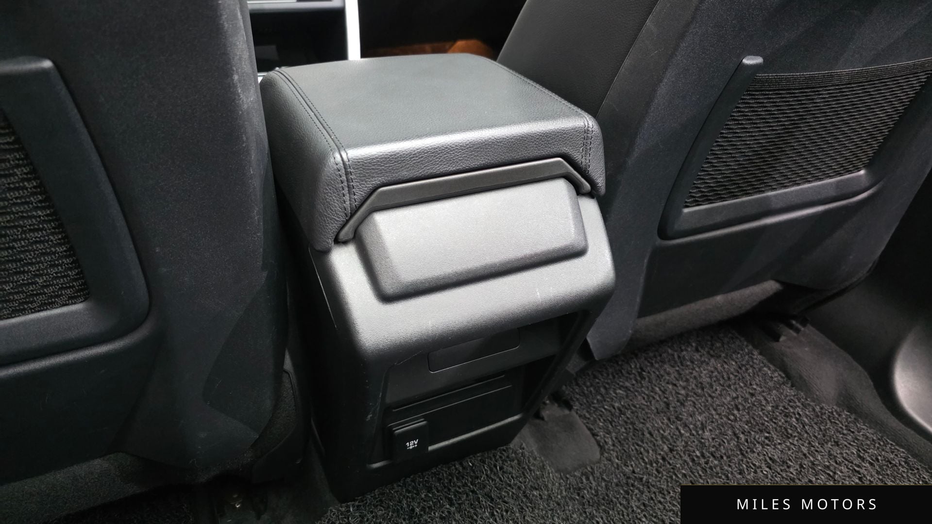 Land Rover 디스커버리 스포츠 2019 — миниатюра 31