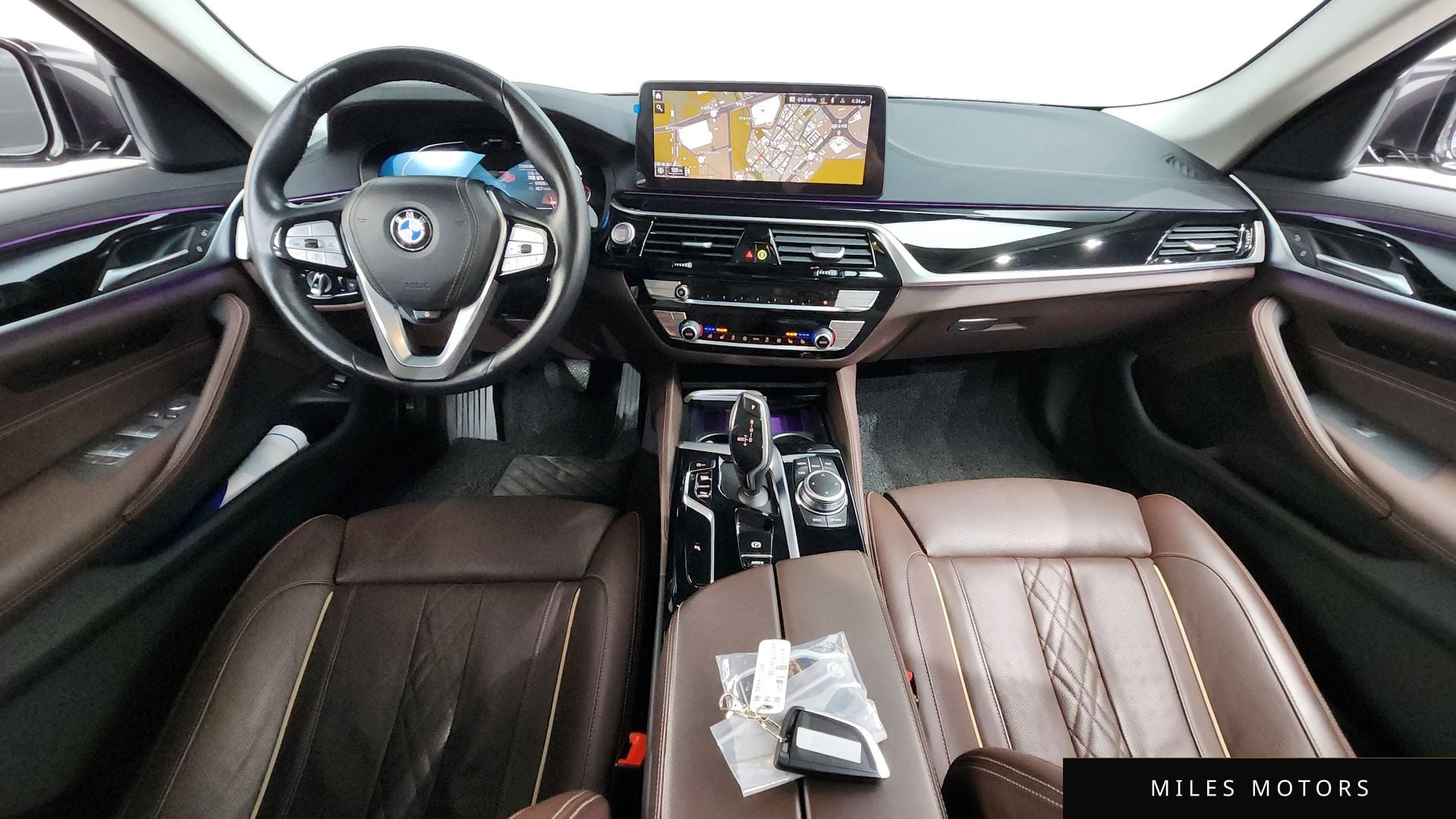 BMW 5 Series (G30) 2022 — миниатюра 10