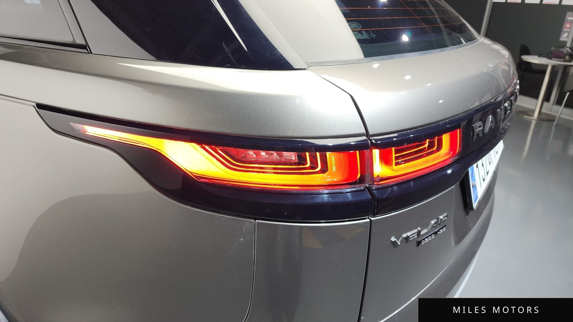 Land Rover Range Rover Velar 2019 — миниатюра 8