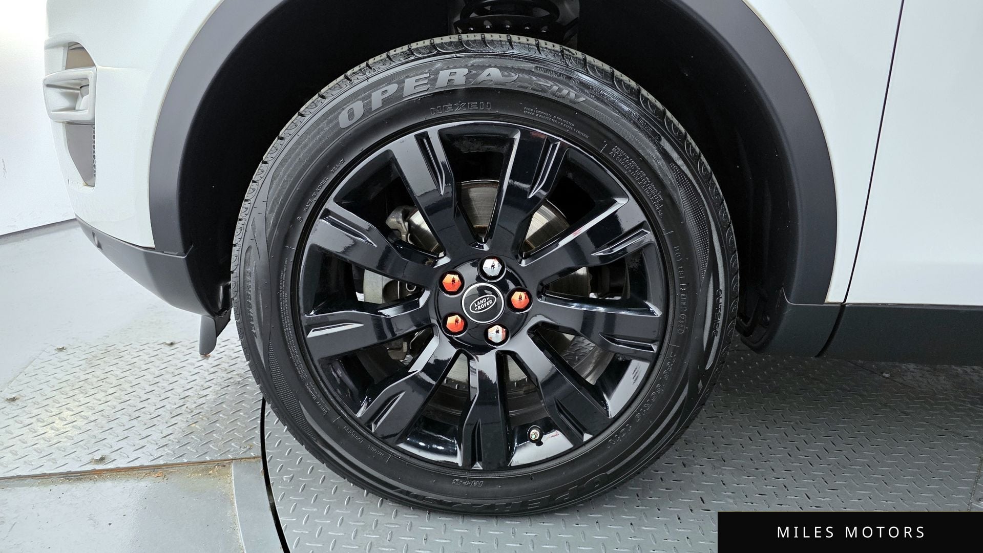 Land Rover Discovery Sport 2015 — миниатюра 5