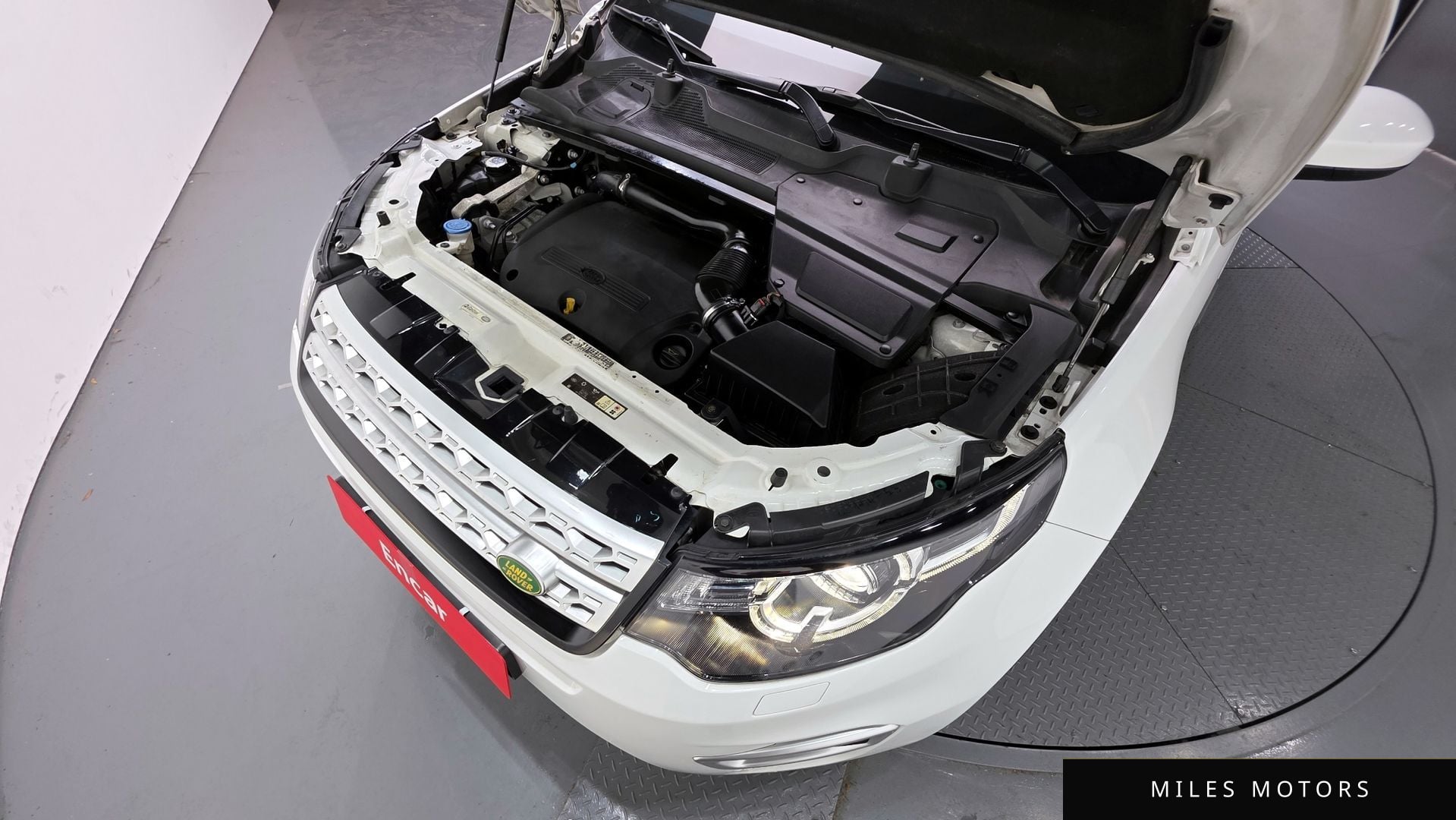 Land Rover Discovery Sport 2015 — миниатюра 6
