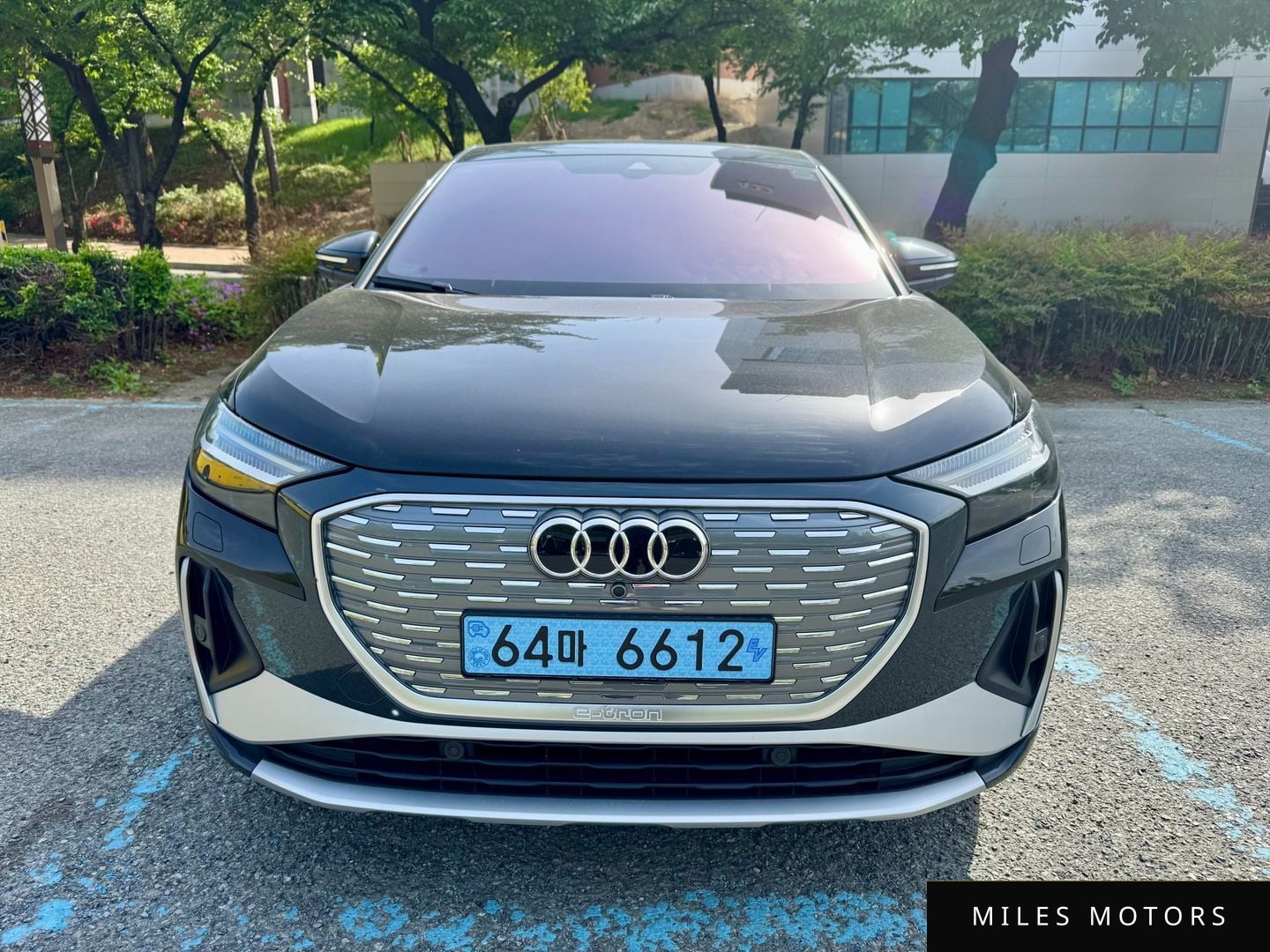 Audi Q4 e-tron 2022 — миниатюра 3