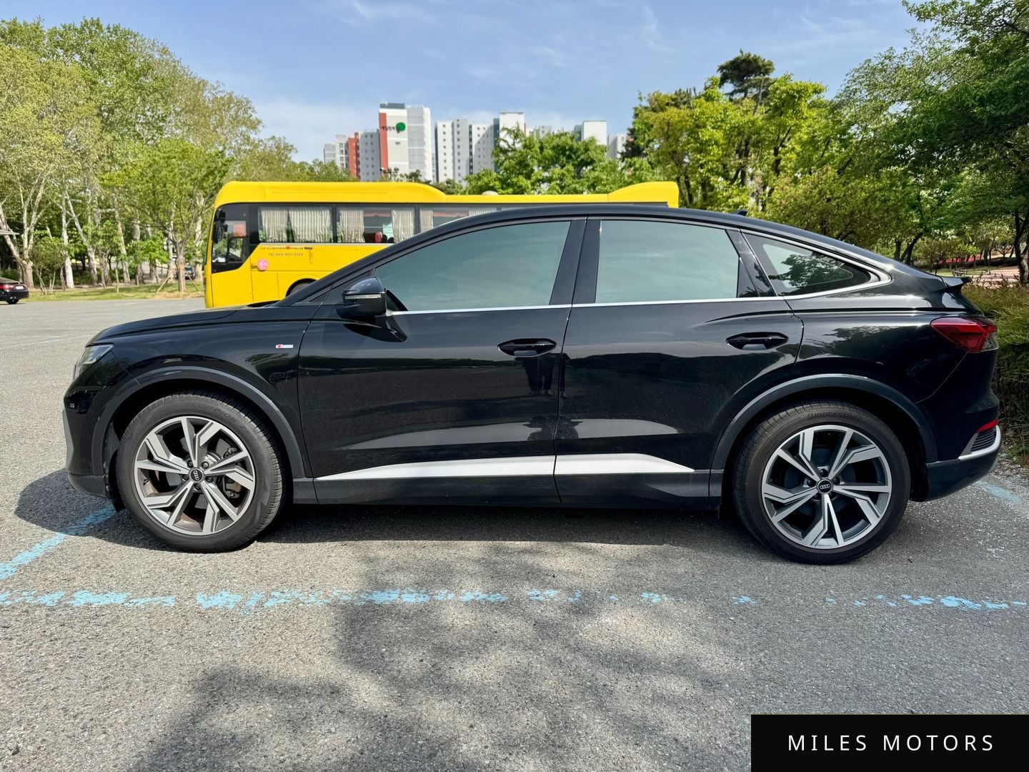 Audi Q4 e-tron 2022 — миниатюра 5