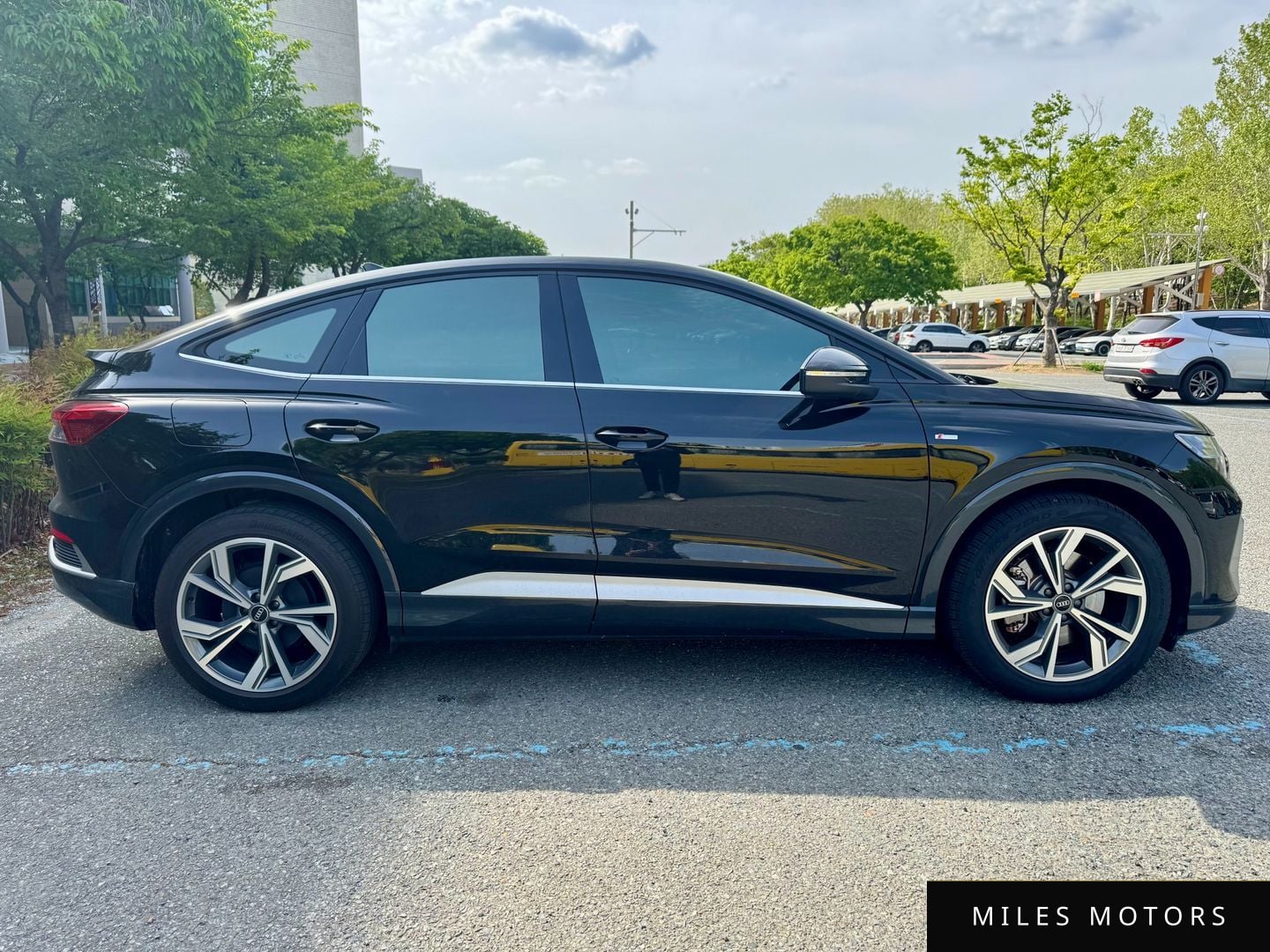 Audi Q4 e-tron 2022 — миниатюра 6