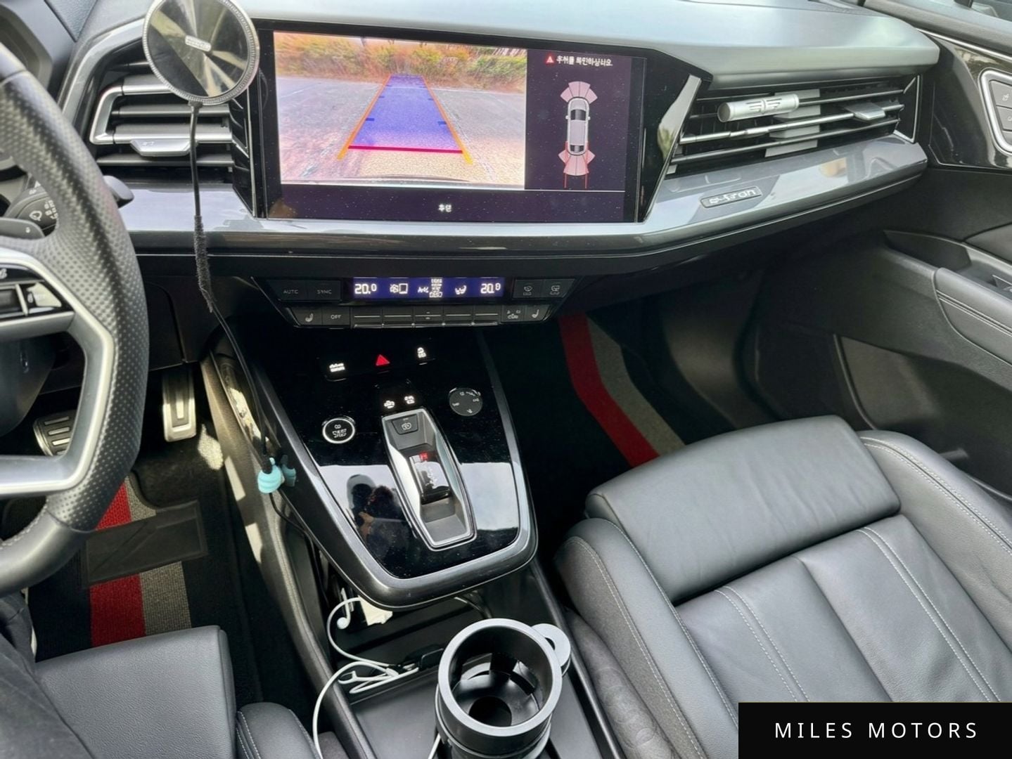 Audi Q4 e-tron 2022 — миниатюра 13