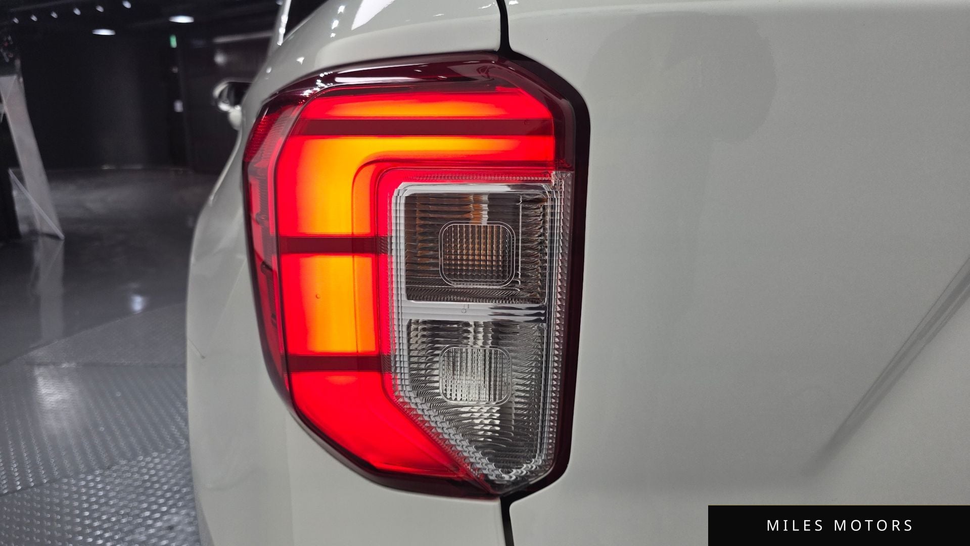 Ford Explorer 2021 — миниатюра 8