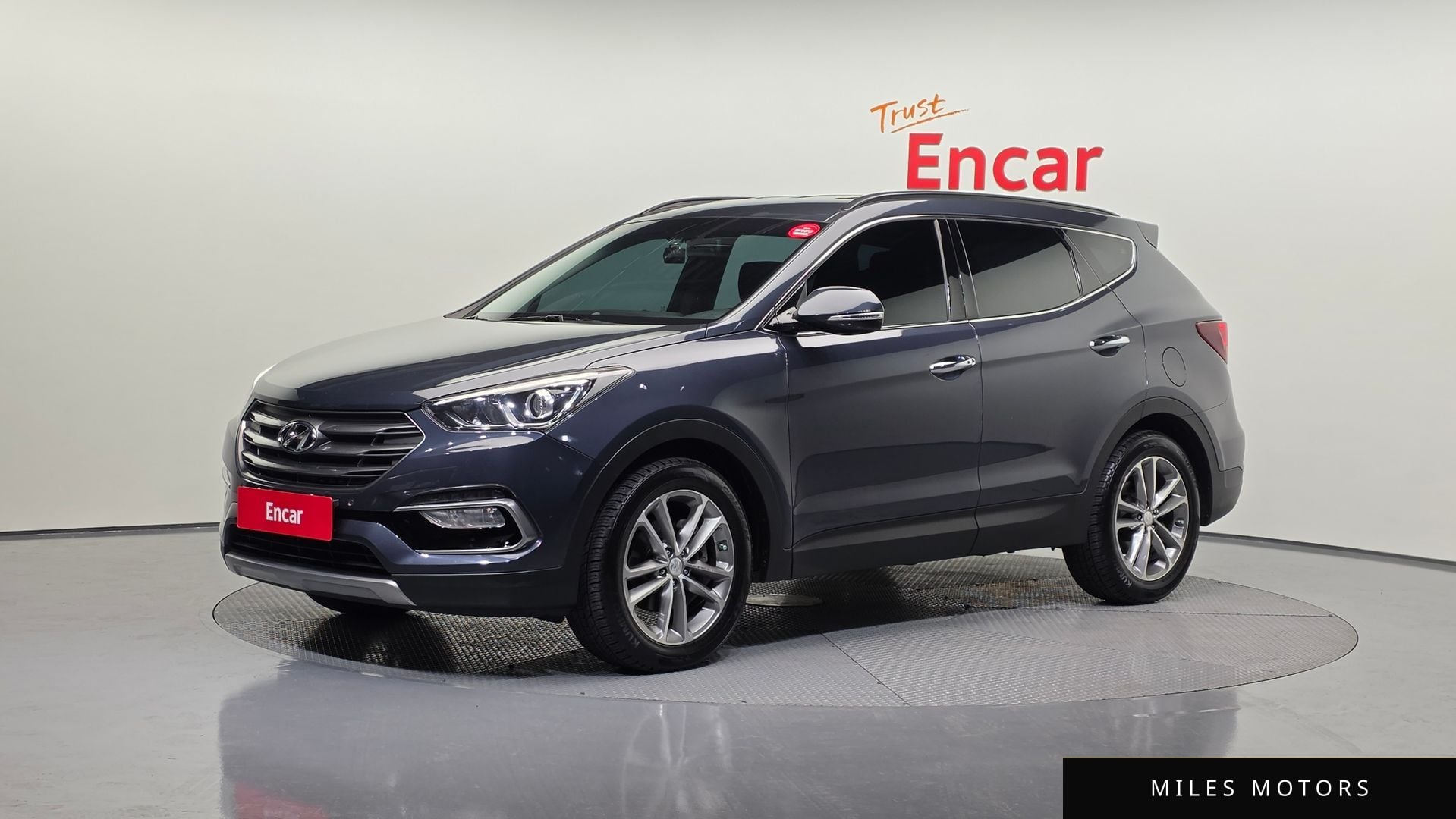 Hyundai Santafe 2016 — фото 1 из 12