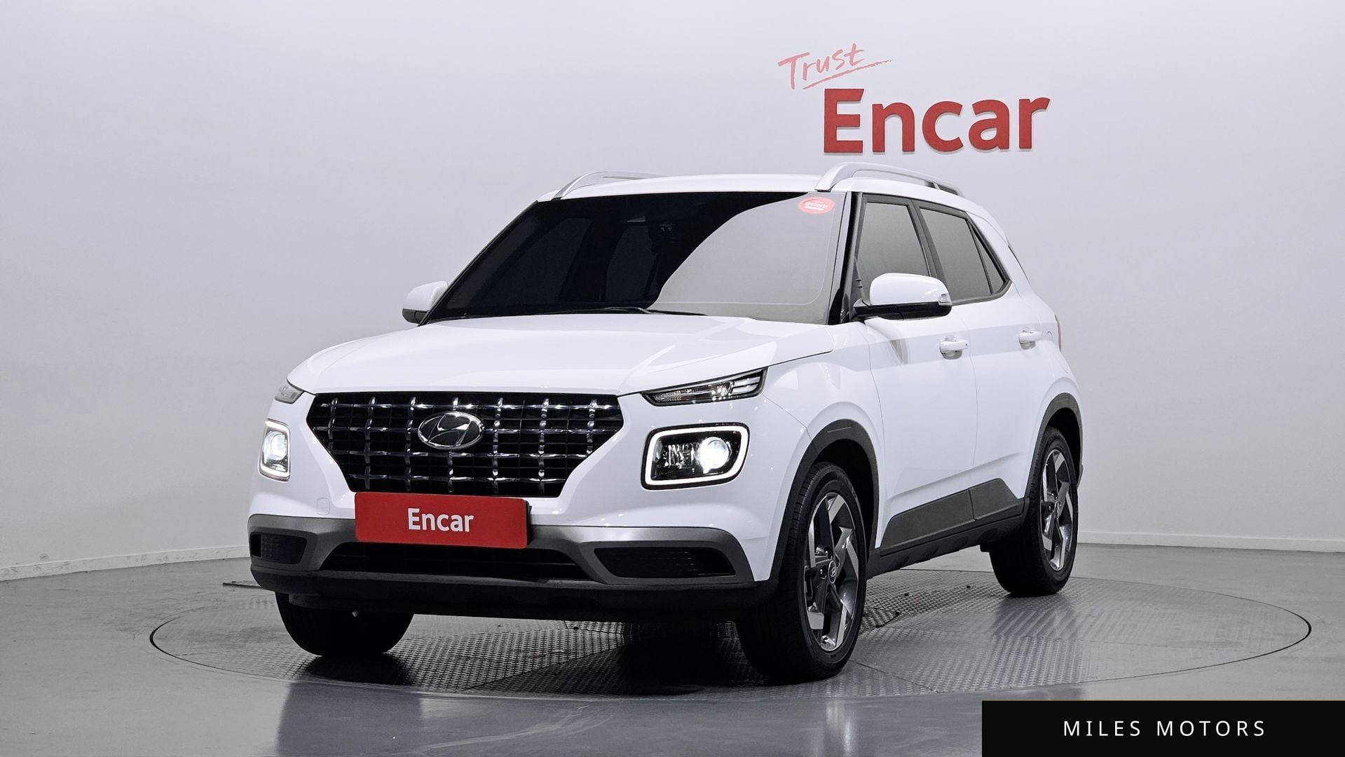 Hyundai Venue 2020 — фото 1 из 12