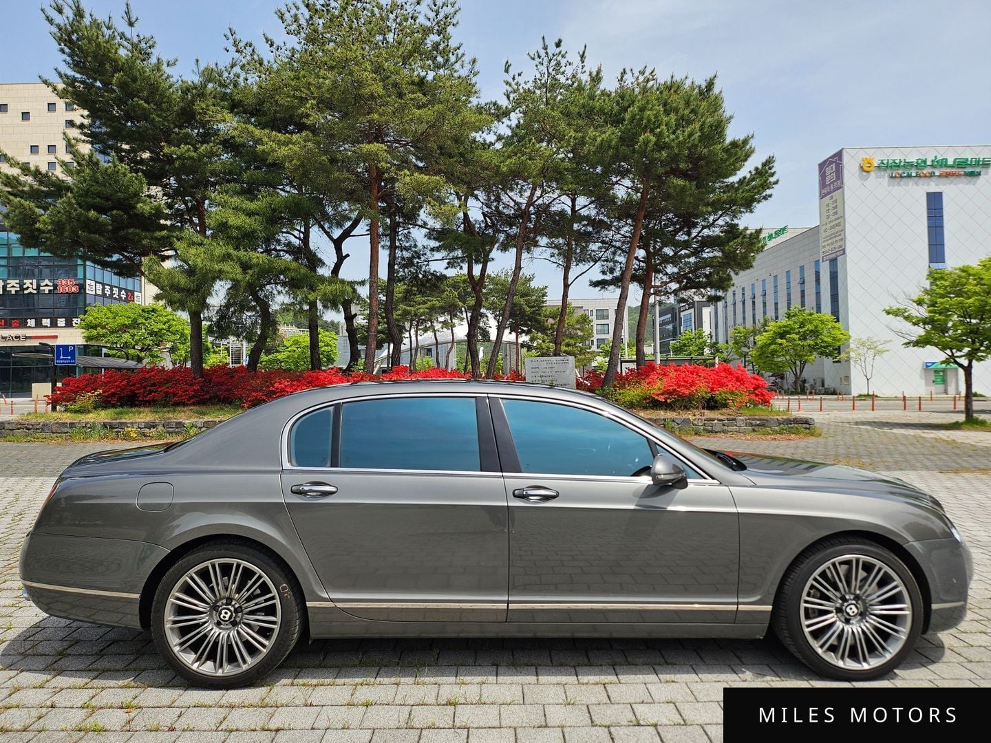 Bentley Flying Spur 2012 — миниатюра 5
