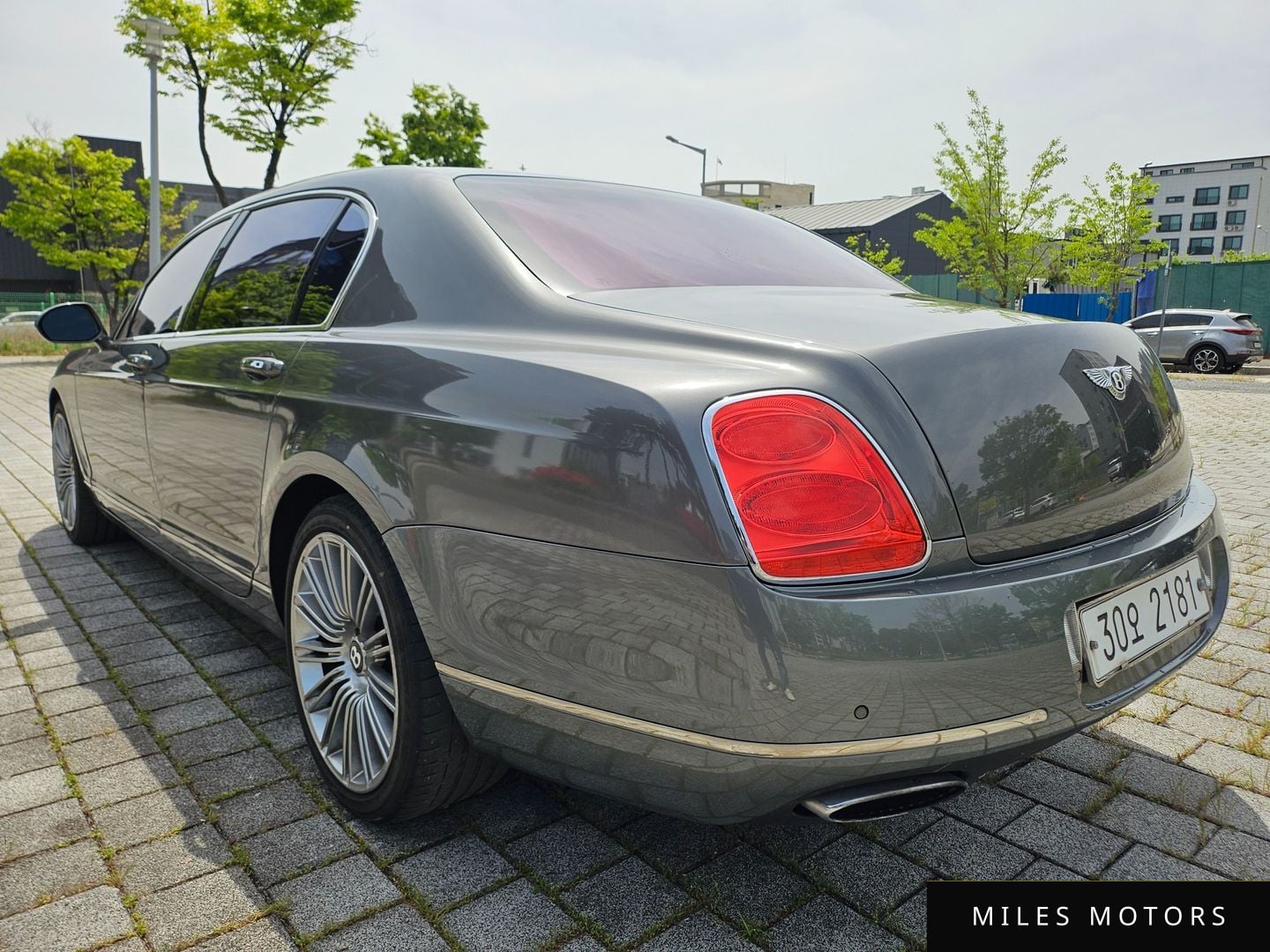 Bentley Flying Spur 2012 — миниатюра 8