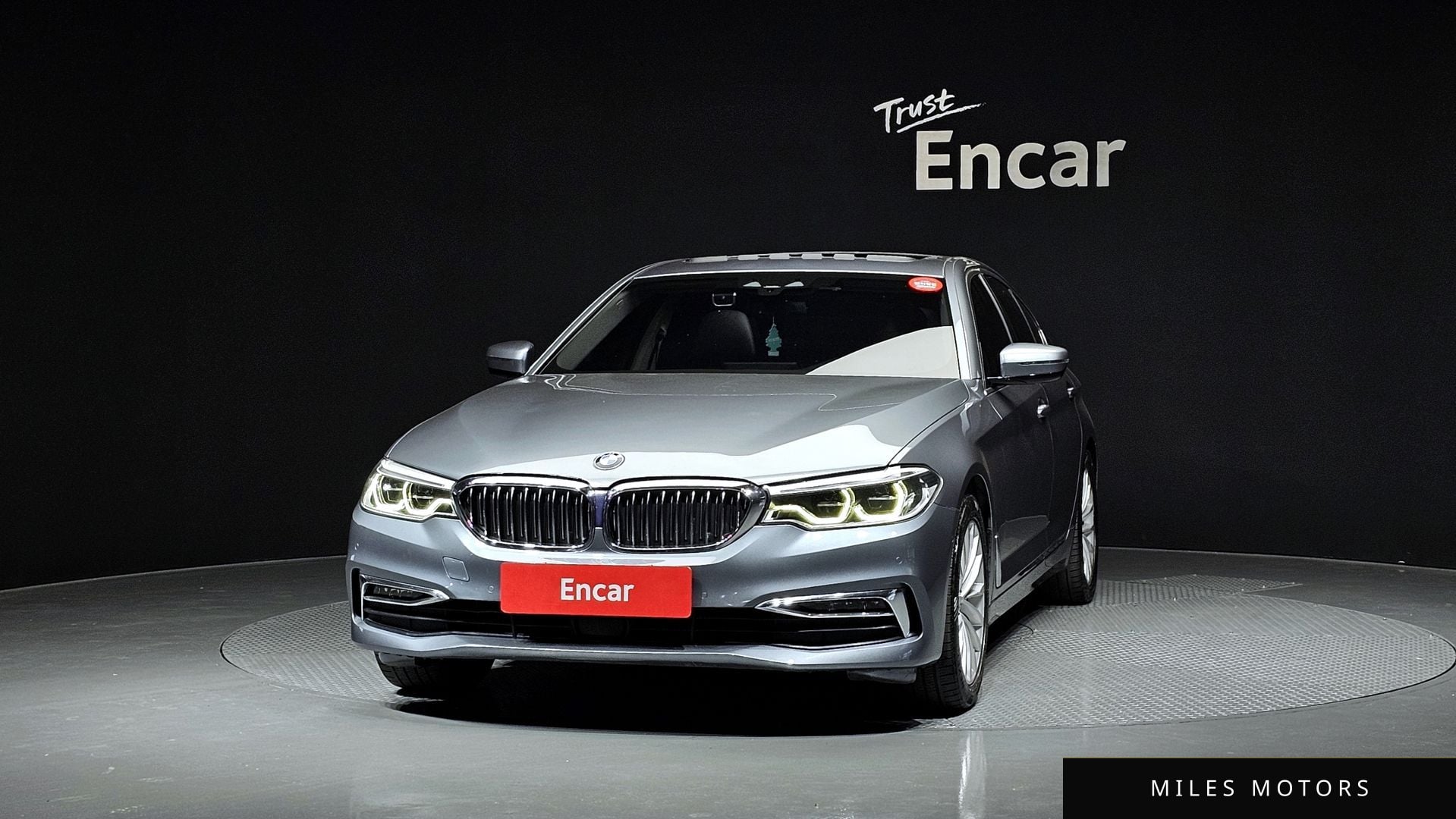 BMW 5시리즈 (G30) 2019 — миниатюра 3