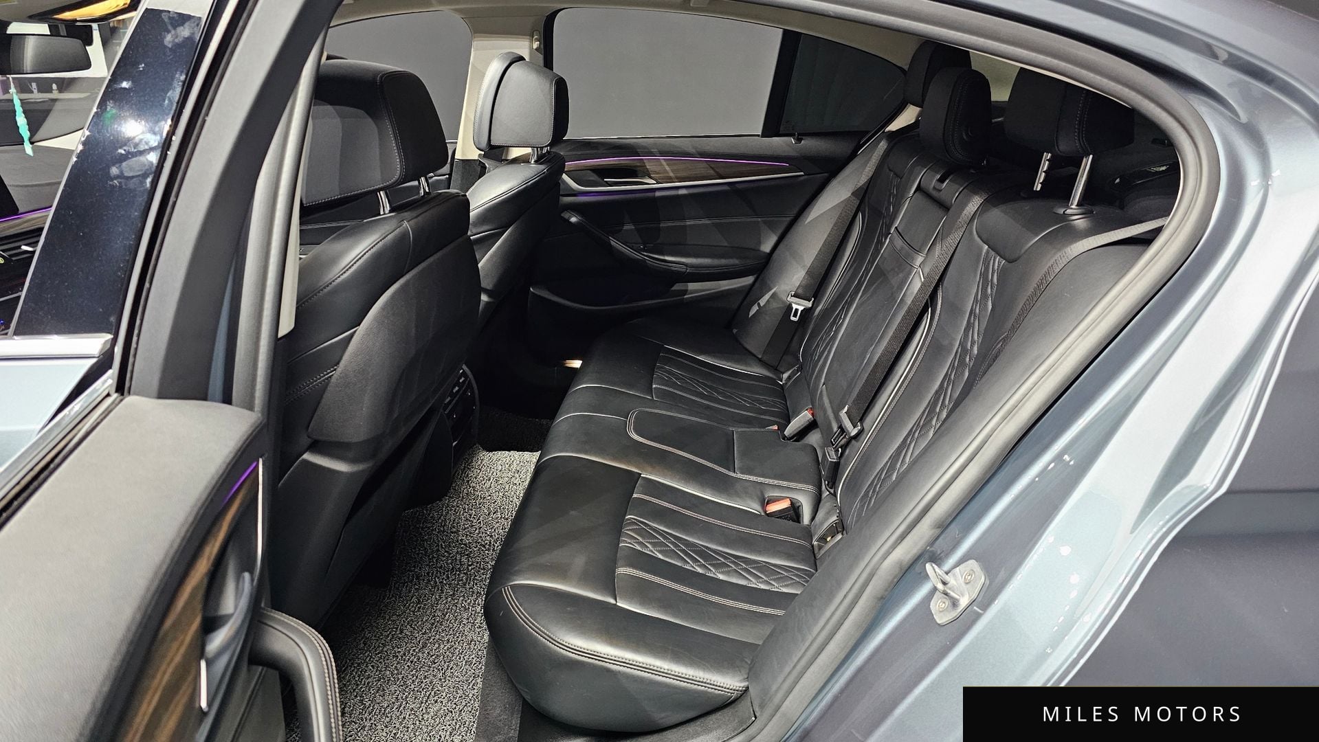 BMW 5시리즈 (G30) 2019 — миниатюра 12
