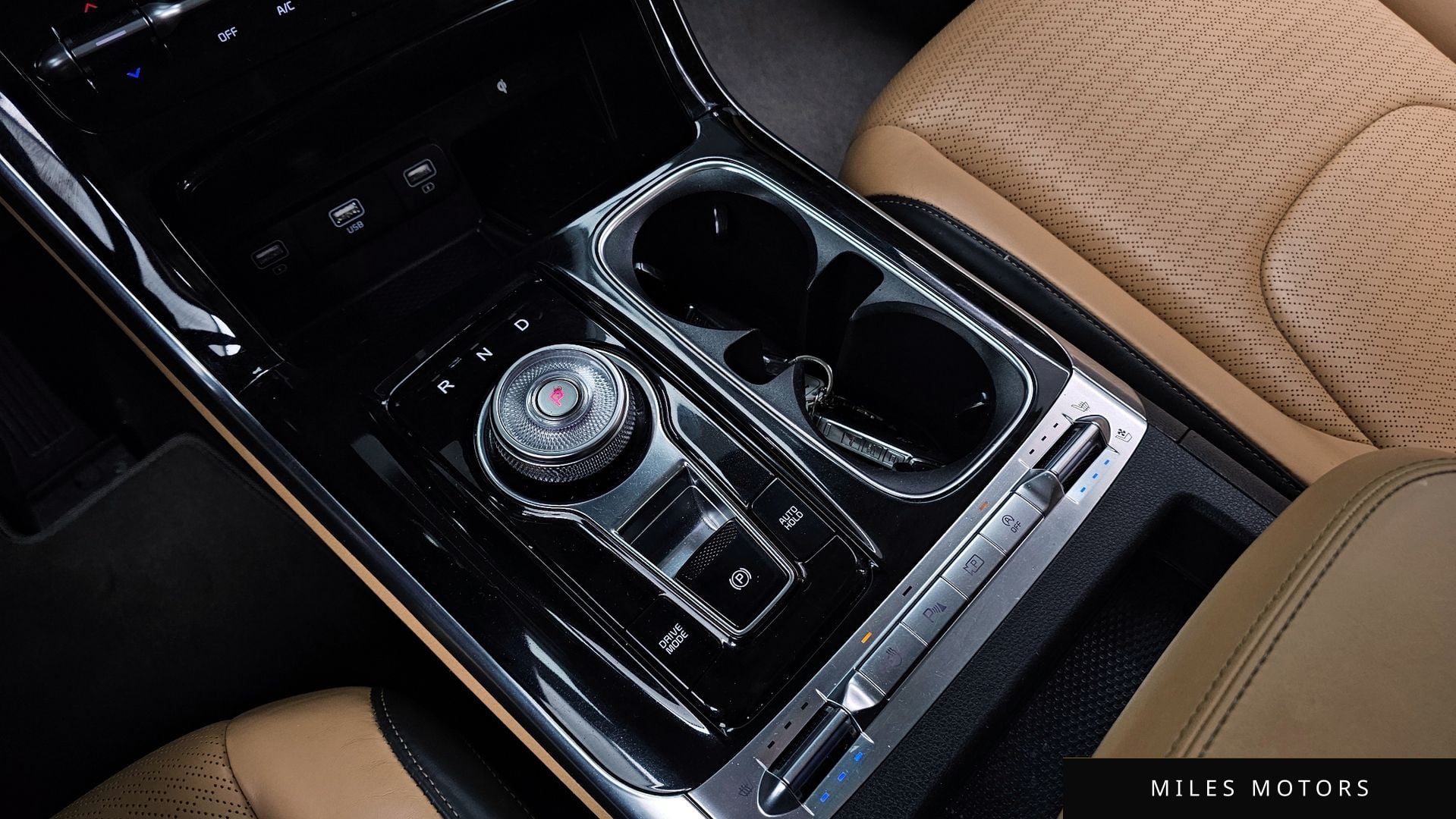 Kia Carnival 2021 — миниатюра 12