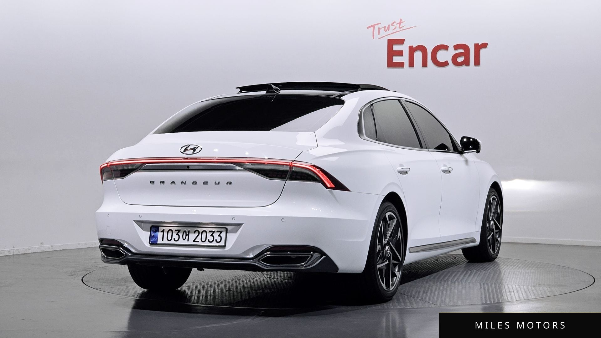 Hyundai Grandeur 2023 — миниатюра 2