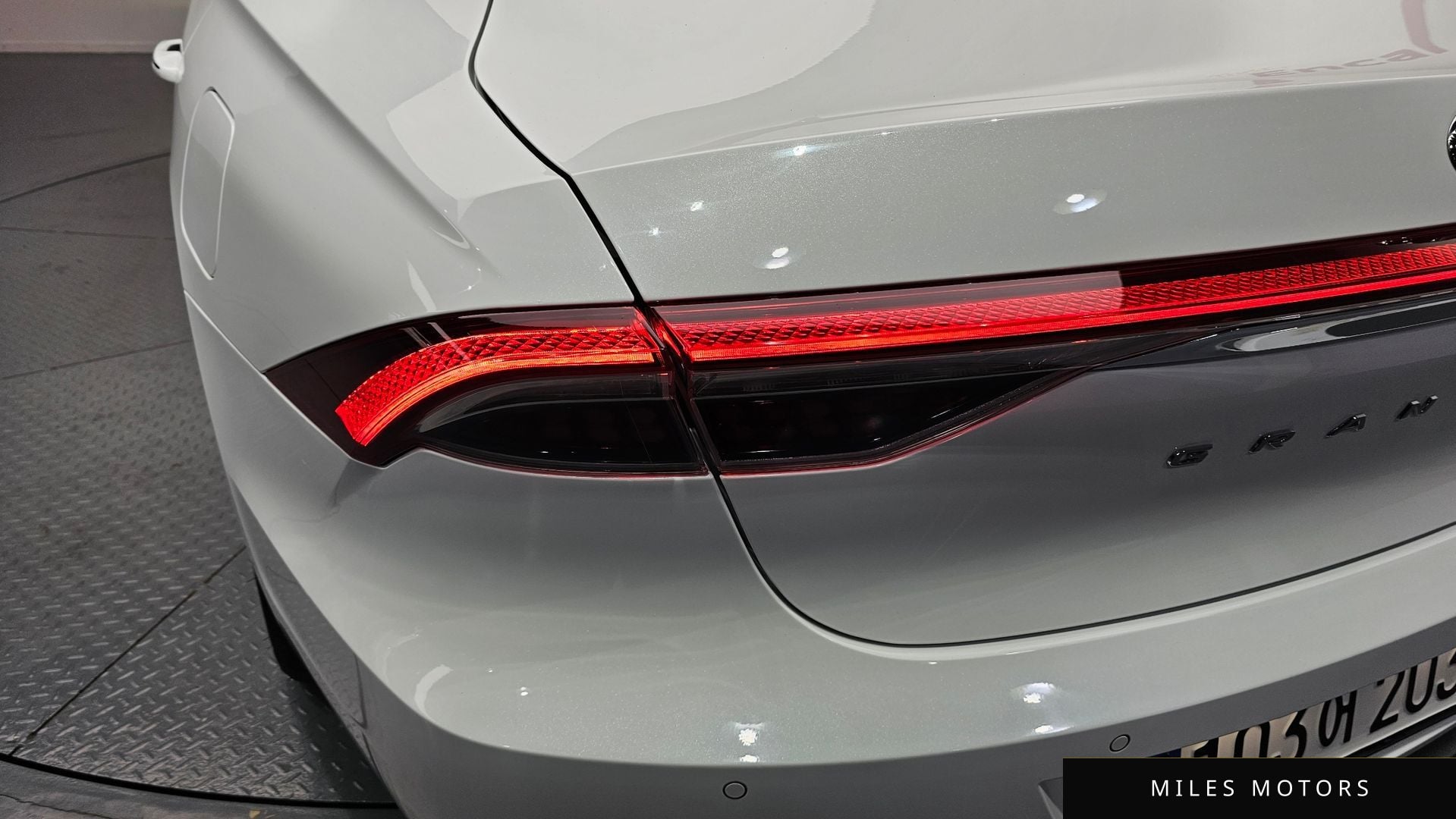Hyundai Grandeur 2023 — миниатюра 9